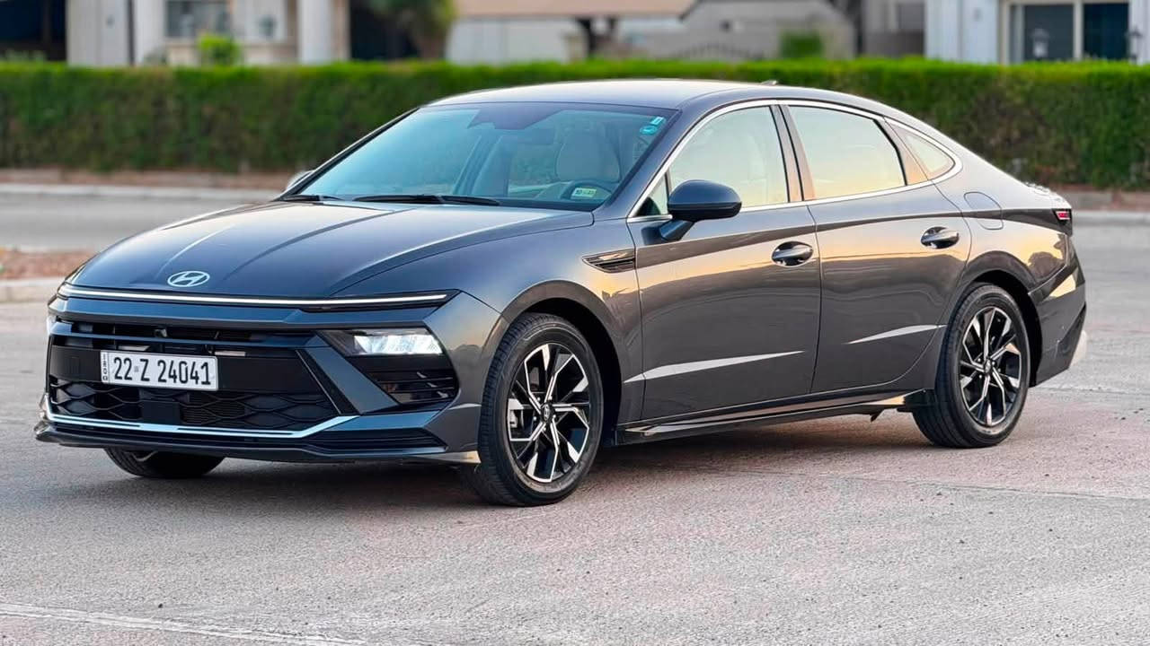 سوناتا  2025   Hyundai sonata 
شكل جديد
2.5L حجم محرك
گير 8 نمر
بصمة تشغيل وابواب
المقاعد: كهربائي  + تدفئة + استيرن تدفئة
٥ وضعيات قيادة
جنطه ذكيه 
لايت لد 
بك لايت لد 
ترحيب
دشبول الاكتروني 
شاشه كبيره 
كير تعليك 
اوتو هولد
رادار
نقطة عمياء
رادار خطوط شوارع
فوول تحكم ستيرن
كامره دواره 

سيارة رقم اربيل باسمي 
ترقيم ودخول جديد 

الحادث  فقط دعاميه اماميه  + 4 قطع كلير امريكا بدون دواخل بدون ايرباك  

السعر 167 

***********
