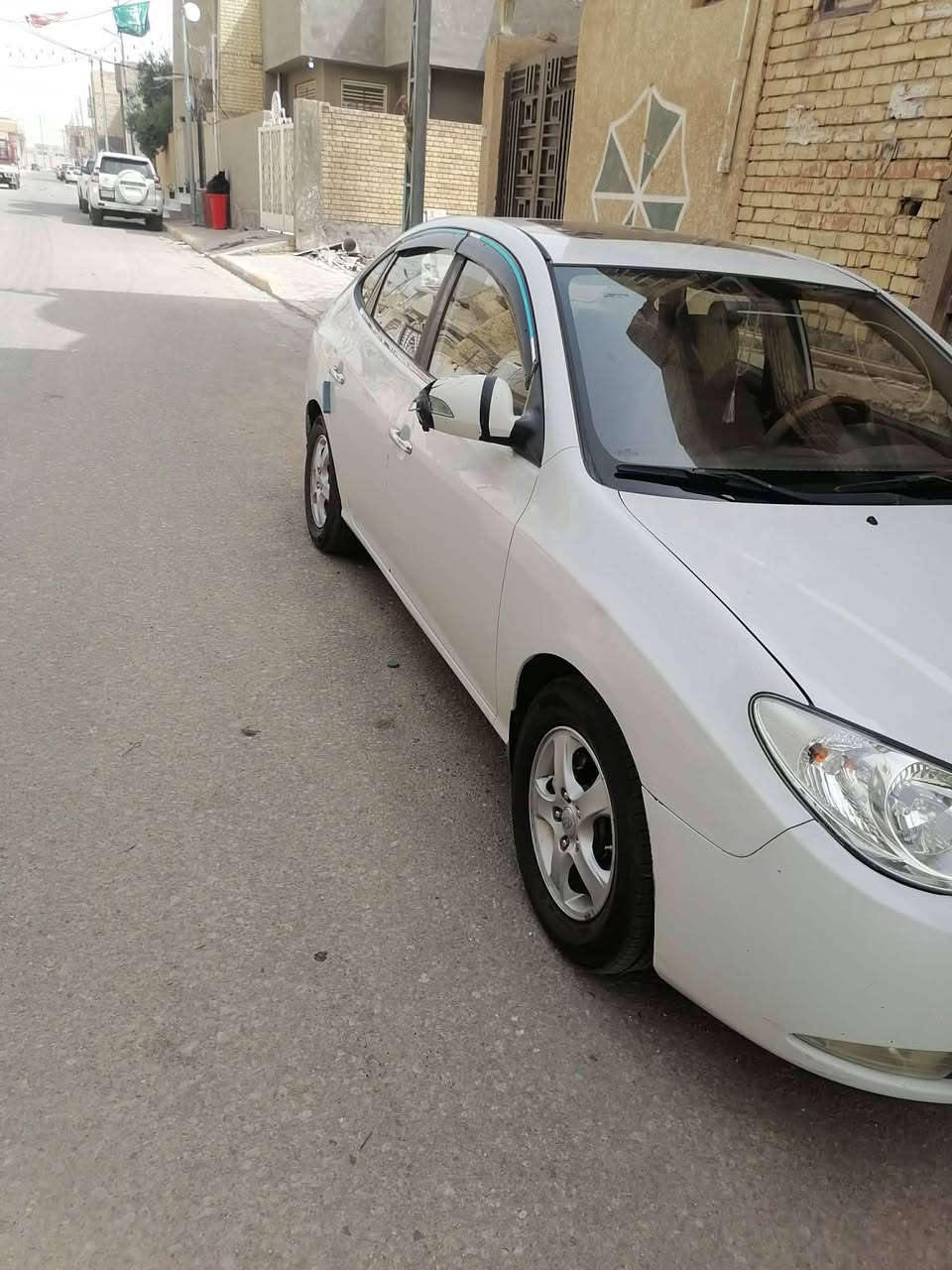 للبيع او مراوس بسياره ٧ راكب 
موديل ٢٠١١ خليجي
رقم كربلاء دولي باسمي 
كير محرك وحداديه خير من الله 
تبريد ثلج محرك ١٦٠٠ بيهة صبخ مثل ما موضح بسونار
السعر ١١٢ وبيهة مجال مكان السياره كربلاء 
***********
