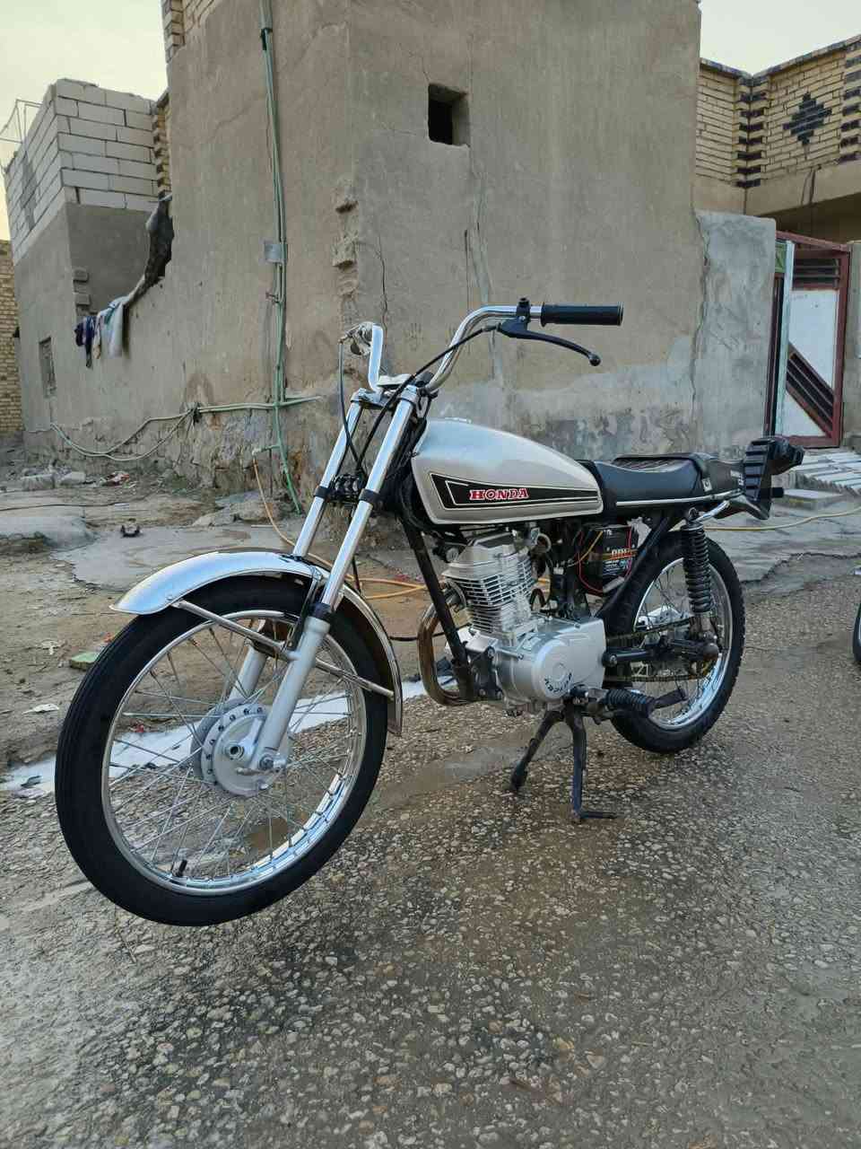 كلك • مكينه مامفتوحه • للبيع