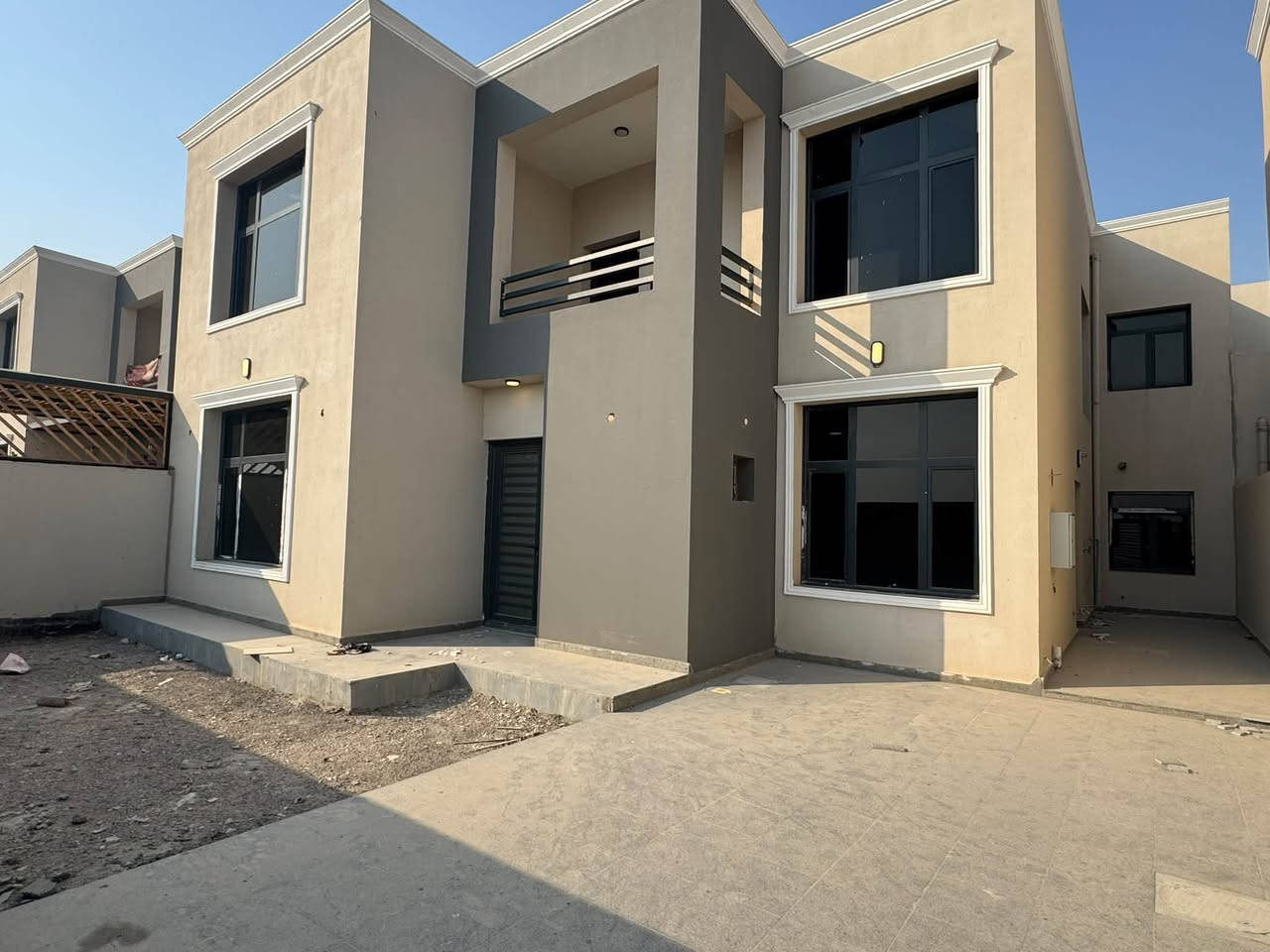 مجمع النرجس • ٢٦٧م • ٥ غرف