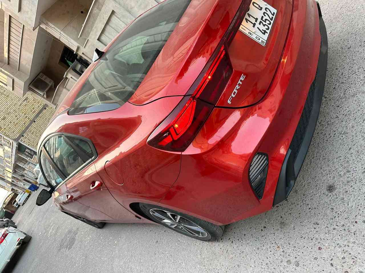 السلام عليكم
كيا فورتي 2023
رقم بغداد جديد
محرك 2000دوش
رادار امامي
شاشه كار بلاي
٣انضمه قياده 
ماشي 55 ميل 
حادثها بنيد وجاملق نفسهن مصبوغات
سيارة ليبل واحد 
صور حادث وسونار مرفق بل منشور

والسياره احلى من الصور تجي تشوف وتفحص بعينك 

السعر 115  وبيها مجال 

مكانها بغداد الشعب 

للاستفسار ***********

