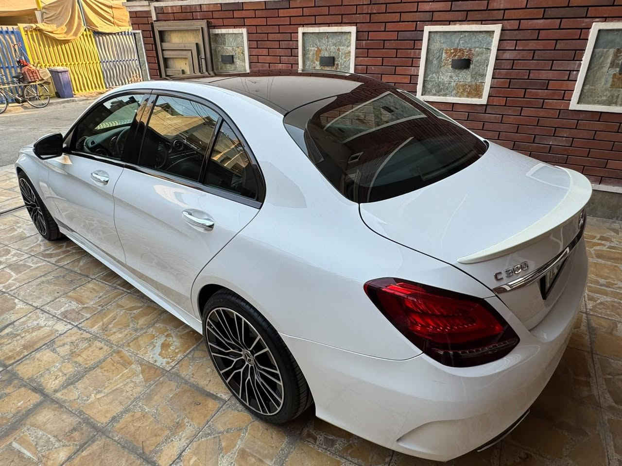 🚘🔥 Mercedes-Benz C300 2020 | AMG Black Edition 🔥🚘
💰 السعر: 259 ورقة
📞 *********** 

✨ للبيع مرسيدس C300 موديل 2020 – Black Edition – AMG Kit – Full Option ✨ 

🔸 المواصفات والتجهيزات:
• محرك 2.0 Turbo – 4 Cylinder
• قوة حوالي 255 HP
• ناقل حركة أوتوماتيك 9G-TRONIC
• AMG Exterior Package
• Black Edition
• جنوط AMG رياضية
• LED High Performance Headlights
• إضاءة داخلية Ambient Lighting
• شاشة وسطية Central Display
• نظام Apple CarPlay & Android Auto
• Bluetooth و USB
• كاميرا خلفية
• حساسات أمامية وخلفية Parking Sensors
• تشغيل بصمة Keyless Start
• دخول ذكي Keyless-Go
• مقاعد كهربائية
• ذاكرة للمقاعد
• تدفئة مقاعد
• مقود AMG متعدد الوظائف
• مثبت سرعة Cruise Control
• نظام مراقبة النقطة العمياء Blind Spot Assist
• نظام تحذير الاصطدام والمساعدة على الفرملة
• نظام المحافظة على المسار Lane Keeping Assist
• ABS / ESP / Traction Control
• فتحة سقف
• تكييف أوتوماتيك Dual-Zone Climate Control
• فرش داخلي فاخر
• تشغيل وإطفاء أوتوماتيكي
• مرايا كهربائية وقابلة للطي
• حساسات مطر وإضاءة
• Drive Select بعدة أوضاع قيادة 

📌 العداد: 45,000 ميل
📌 رقم أربيل – بأسمي شخصياً
📌 فحص وهزة ورقم كلها جديدة ✅
📌 حادث بسيط جداً – فقط طرف الجاملغ الأمامي
📌 بدون أي أضرار داخلية 

💎 سيارة مرتبة جداً وشكل AMG Black Edition مميز، والمواصفات غنية. 

📍 العنوان: بغداد – الدورة – شارع أبو طيارة
📞 *********** 

💰🔥 السعر: 259 ورقة فقط
