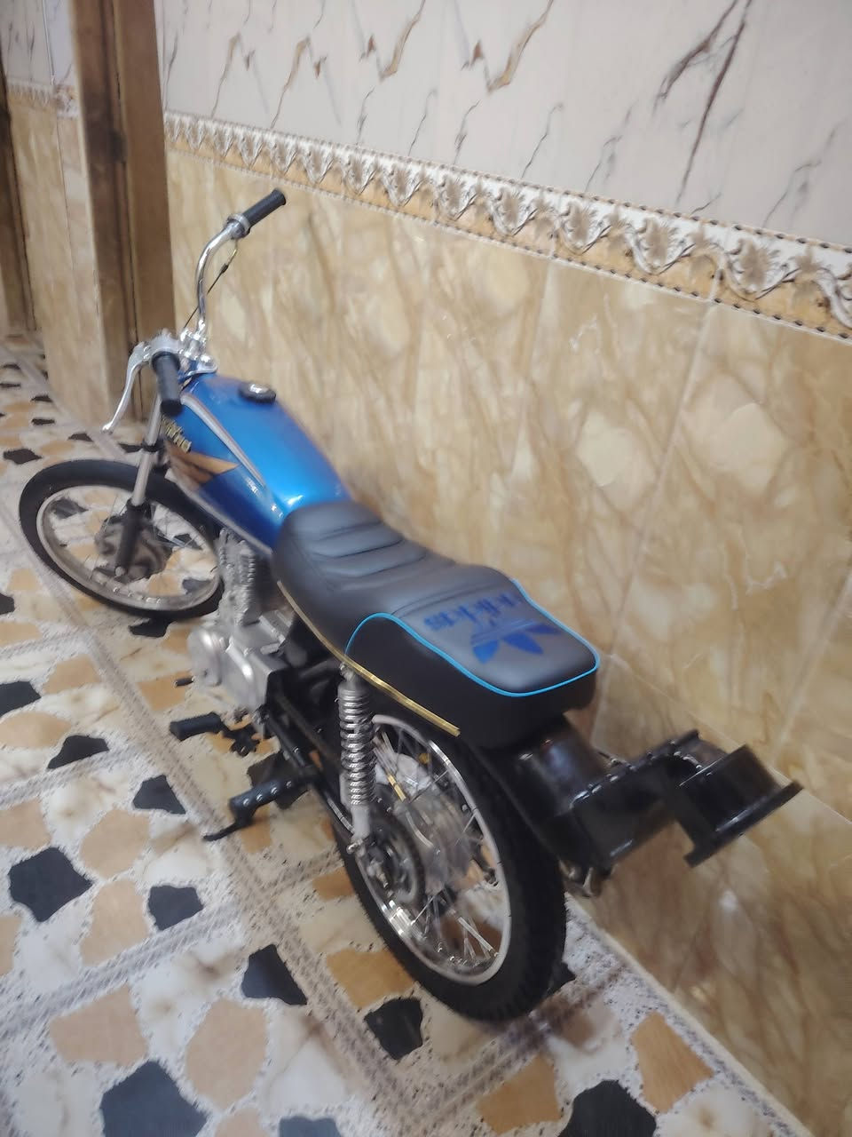 دراجه رابيدو 26صاله 22يوم من تعمرت اوراق سكنر ب750مكاني حله ***********
