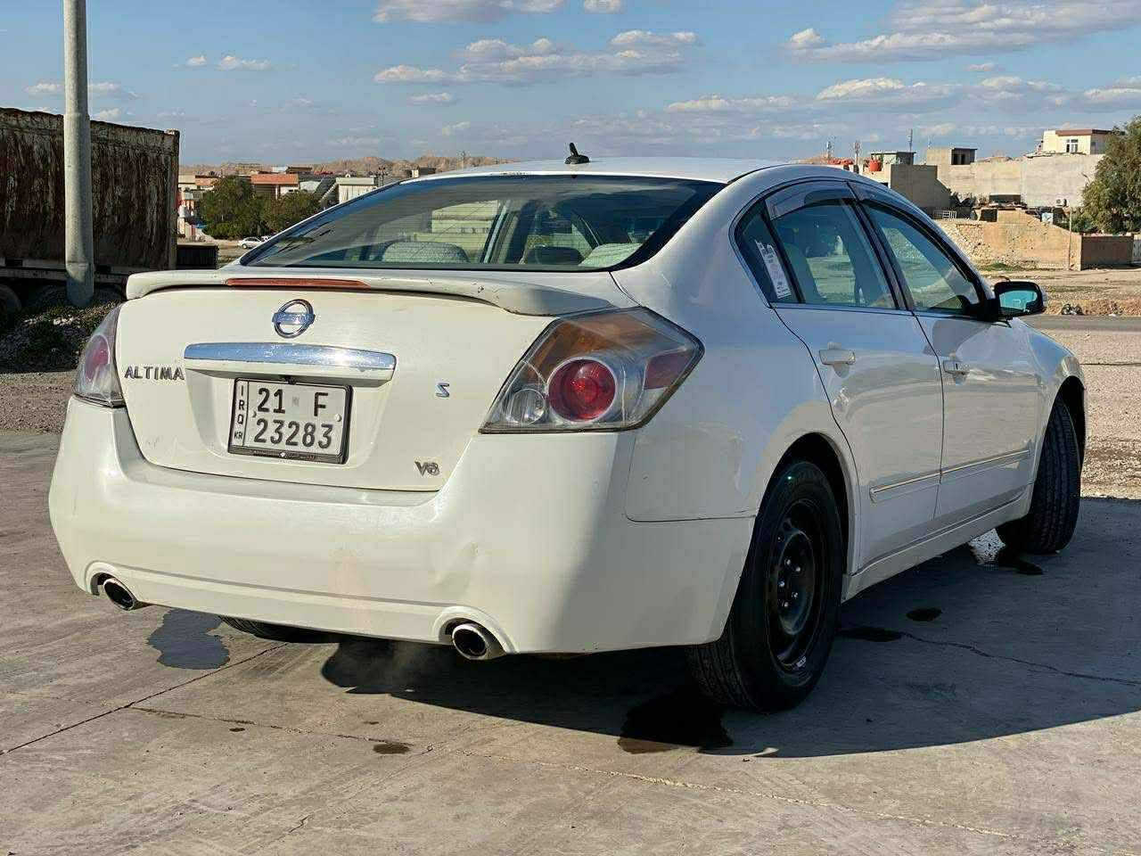 بيع مستعجل
للبيع نيسان ألتما موديل 2008رقم سليمانيه دولي محرك 6/2500 بسمي تحويل ثاني يوم  هزه جديده قبل شهر سويتها  سنويه لل31مكينه وكير خير من الله وتبريد شغال فول   كامره  تخم تاير كهربائيات كله شغاله بيه صبغ احزام  اثر جراد سعرها 70 مكان السياره ديالى دلي عباس للاستفسار مع صاحب السياره ***********
