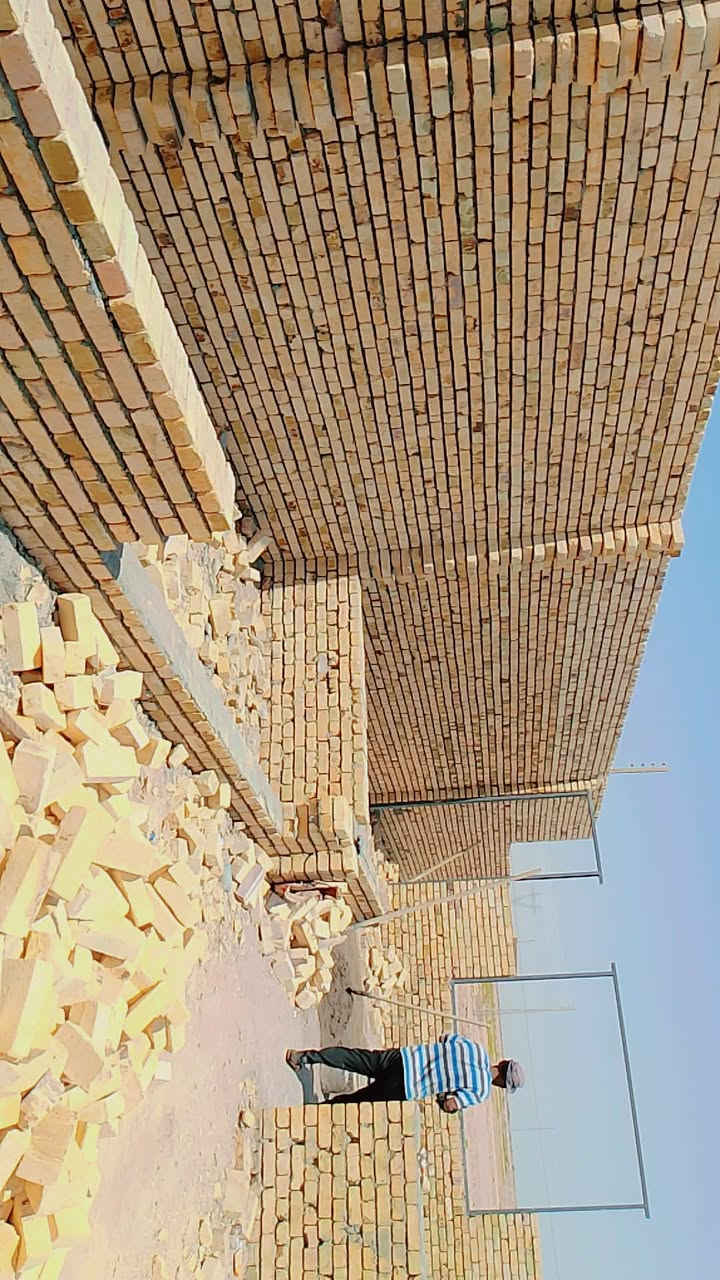 كادر بناء شغل درجه اولى 
رسم خرائط تخطيط قطع 
تسليم هيكل 190 المتر
تسليم مفتاح 380المتر 
(***********)
