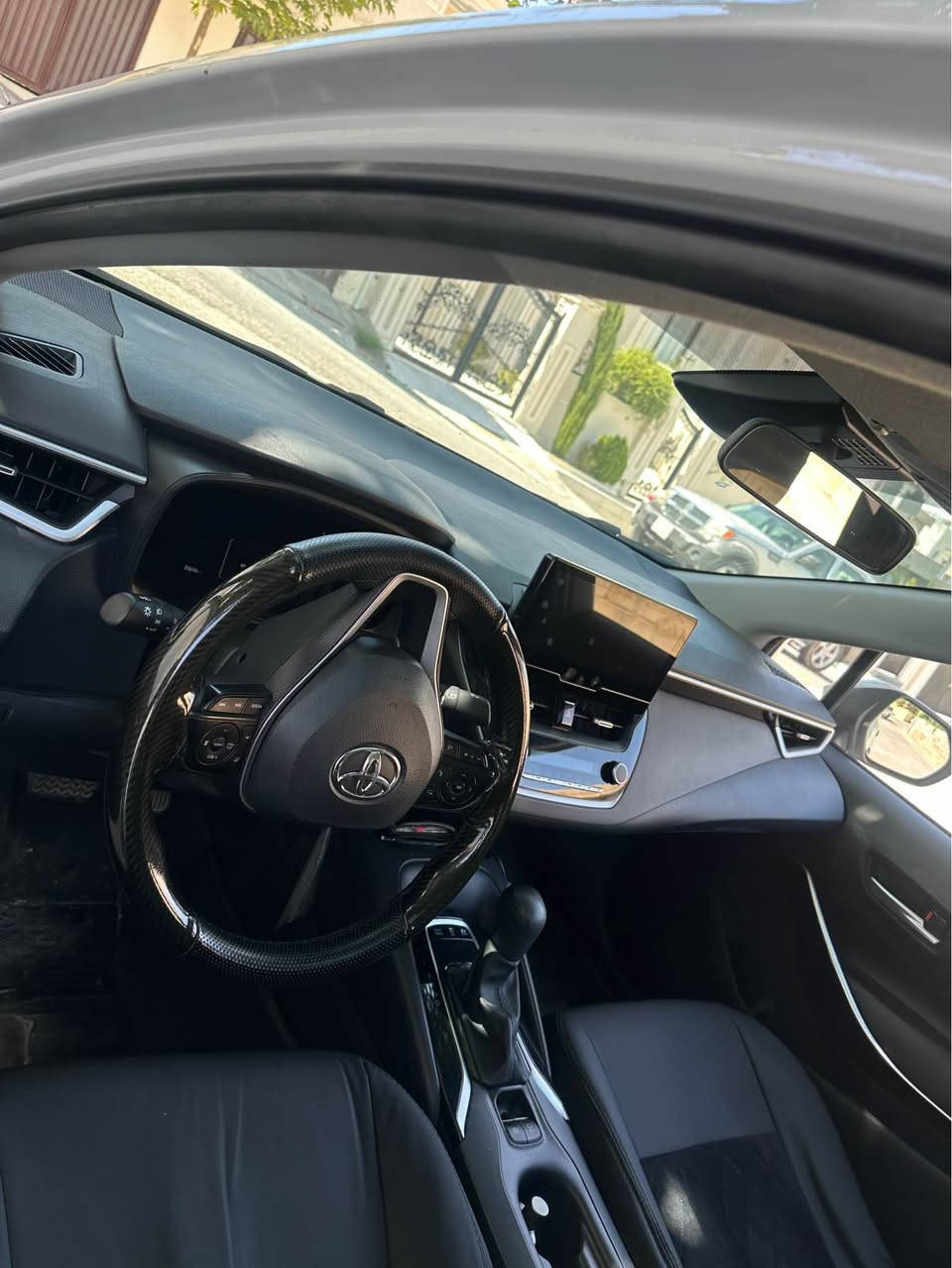 Toyota corolla hybred 2024 
٣٠ كم رؤيشتووه 
دعامى بو دعامى به شه رت 
قه پ و قوپ و شوختى نيه 
تعويل و غرامات به شه رت 
سعرى ١٦٤ مجاليكى كه م 
*********** أربيل, العراق
