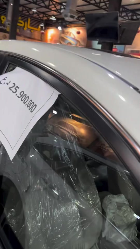 نيسان • للبيع • تفاصيل ناقصة