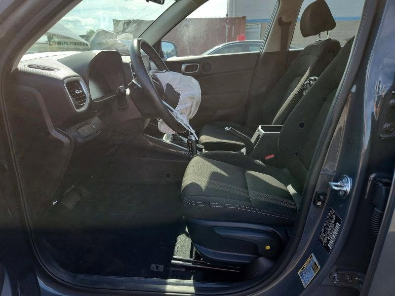 2026 HYUNDAI VENUE SEL 
السعر بيع مباشر من المزاد   :   62 $
تاريخ المزاد  :     2026/9/22
الحادث  :  موضح بالصور
حالة السيارة  :السيارة تعمل و تسير
 ((  مكان السيارة في امريكا   ))
بإمكان ادخال السيارة على كتاب شهداء
((  يكون حساب الجمارك و الضريبة على مبلغ الفاتورة للسيارة  ))
مدة النقل من امريكا الى العراق 60   يوم  (( يتعهد المكتب بفترة النقل ))
للشراء الحضور الى المكتب في العنوان المذكر بالأسفل مع جلب عربون 
مكتب همام كريدي لمزادات السيارات  
شراء و نقل السيارات من امريكا للعراق
العنوان  /  بابل - حله - شارع الجمعية
اهلا وسهلا بيكم من الساعة ٣ الى الساعة ١٠ مساءاً
***********
واتس اب
https://wa.me/message/BEZOHX2I6NQDD1
 
 
#مزاد #كوبارت #iaai #وارد #امريكي #عقبة #ميناء #بيع #شراء  #استيراد #نقل #الحره #تخليص #تعقيب #كيا #هونداي #الزرقاء #الاردن #بلسايد #تولورايد #النترا

نص مكتوب في الصور:
- 64398876X
- 64998876X