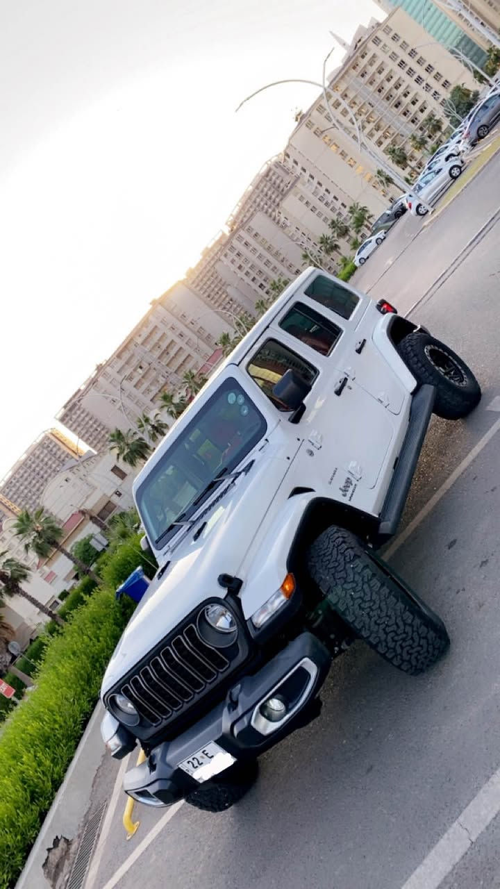 Jeep Ranglar (SAHARA) 2023
جیب ڕانگلر فوول مواسەفات ٦ پستن کوشین چلد ناو سۆر سوکان ڤۆڵیۆم شاشە گەورە گێڕ تۆماتیك و عادی دەبڵ ئەکسل ٢٧ میل ڕۆیشتییە
سەیارەکە یەک بستی تعدیلە بێ ژۆرێ بێ إڕباگ
گێڕ و مەکینە بە شەرت
بە ناوی خۆمە هەموو شتی نووێیە
*********** أربيل, العراق
