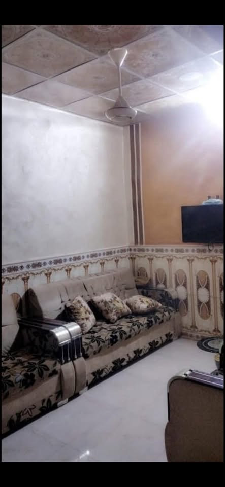 بيت للبيع حي اور ثانيه خلف مكتبه سلوان مساحه ١٠٠ متر واجهه خمسه ونزال ٢٠ والسعر ١١٠ اتصال ***********
