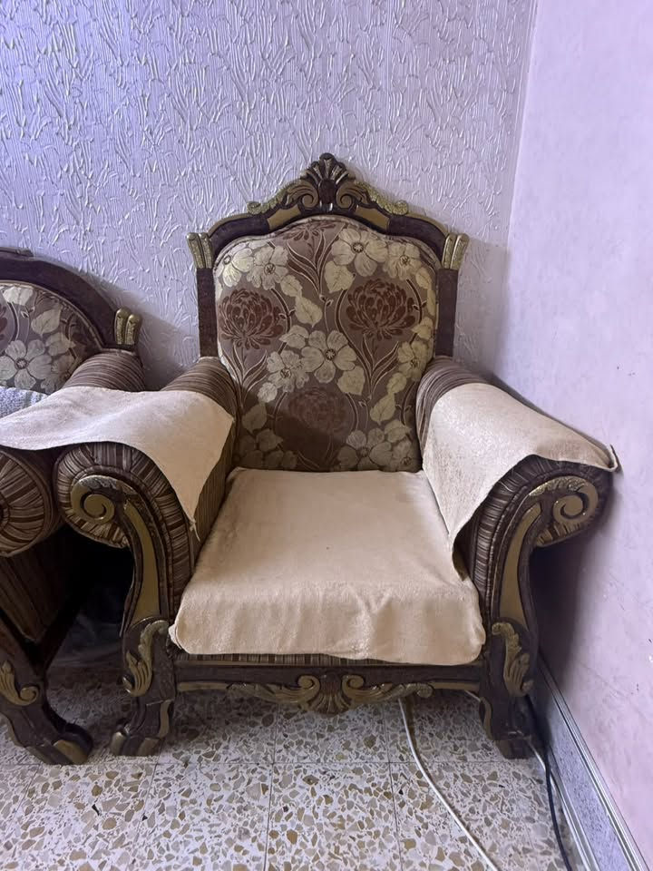 السلام عليكم 
تخم 13 نفر للبيع خشب زان
بغداد جميلة 
للاستفسار 

‭***********‬
