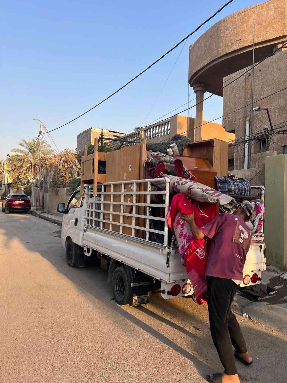 تتحول لبيت جديد؟ لعداحنا جينا بوقتنا! 
🏠✨انقل أثاث بيتك (تنزيل أو صعود) وبخصم خاص يوصل لـ 35%! 😮👇
لاتشيل هم النقل والتعب، 
لأن شركة السنابل الذهبية لنقل الأثاث راح توصل غراضك لبيتك الجديد 
بدون ولا شخط واحد! 😉👌
📞 للتواصل والحجز إتصل بينا على:
[***********]
[‎ *********** ]
ليش تختار شركة السنابل الذهبية؟ 🤔
لأن إحنا نعرف غراضك شكثر غالية عليك، 
ولهذا نوفرلك أعلى مستوى من الخدمة:
سيارات حديثة ومقفلة مجهزة خصيصاً لنقل الأثاث وحمايته من الأتربة والمطر 
كادر عمالة محترف: عمال مدربين وعلى أعلى مستوى من الكفاءة والحذر.
تغليف احترافي نغلف الأثاث، المواعين، الاثاث القابل للكسر، 
وكل الأغراض القابلة للكسر بمواد تحميها 100%.
فنيين متخصصين: فك وتركيب (الأثاث الخشبي والغرف، السبالت والمكيفات، 
ثريات وإضاءة البيت).
رتب أمورك، وانسى دوخة وهوسة النقل.. وخلي الباقي علينا! 😎#شركة_السنابل_الذهبية #نقل_أثاث #ديالى #بغداد #العراق #فك_وتركيب
