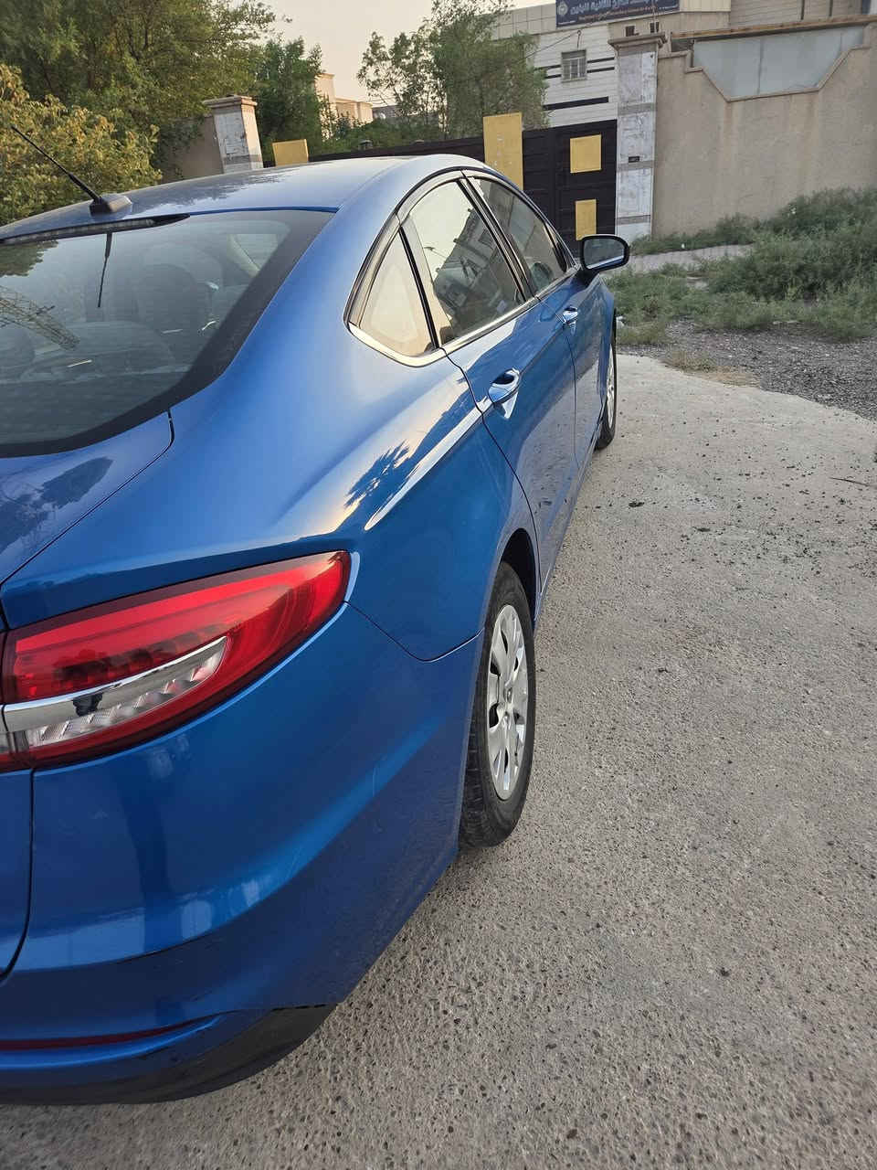 السلام عليكم
فورد فيوجن ٢٠١٩ بدون صبغ او ايرباك
مواصفات s
محرك ٢٥٠٠
٣ شاشات 
اندرويد اوتو وابل كاربلي
رادار ونقطه عمياء وتحديد مسار 
ماشيه ١٥٣ ميل 
رقم اربيل الجديد 
السعر ١١٢ ورقه 
مكان السياره بغداد حي الجهاد 
للاستفسار ***********
