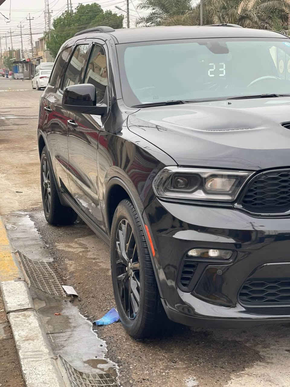 دوج دورنكو 2023 رقم بغداد باسمي السياره حادثه مدكر وبنيد السياره جاهزه بدون اي نقص 
حجم المحرك 6V مكان السياره البصره للبيع او للمراوس حسب القناعه السعر 260 وبيه مجال للاستفسار التواصل على الرقم ***********
