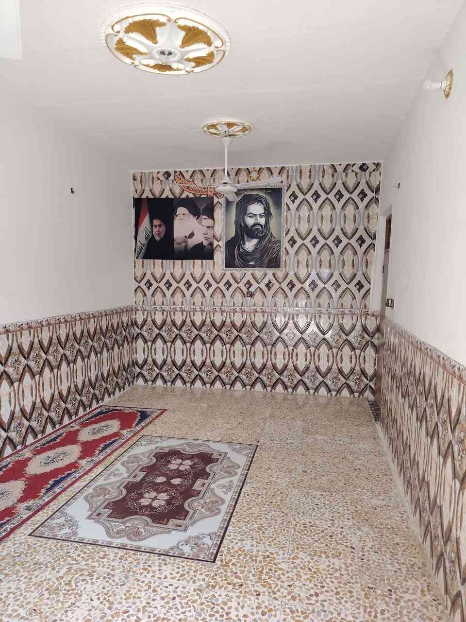 السلام عليكم بيت للبيع مساحه 175 المكان حي المصطفى استفسار عل الرقم ***********
