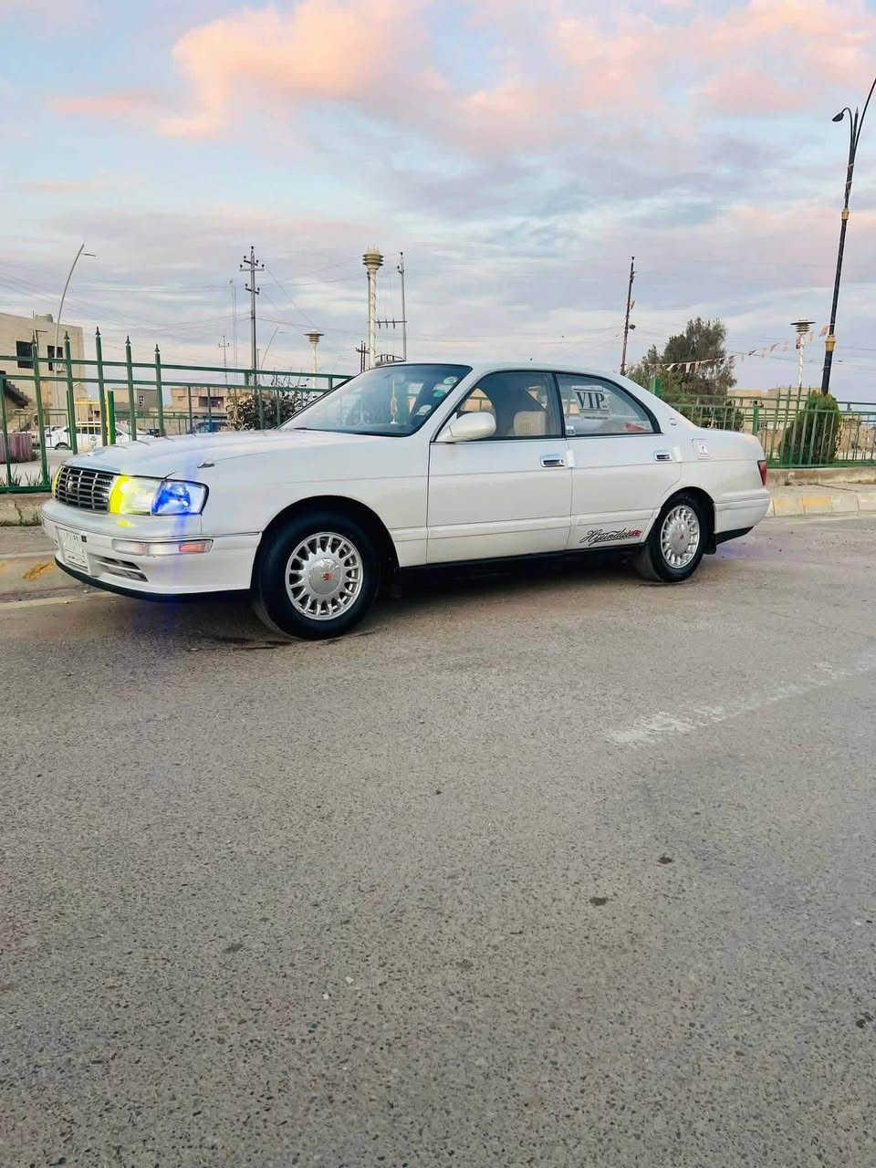 حالين رقم نكليزي لل ستفسار تصل او راسل واتساب ***********
