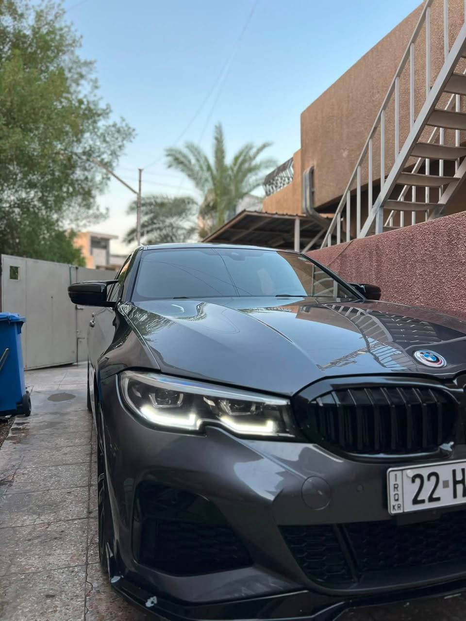 330i bmw

2021 

بنيد وباب خلفي كلير فقط 

السعر 24 ومجال بسيط 

سونارها موجود بالصور 
*********** 

مكانها يرموك او ابراج ملينيوم
