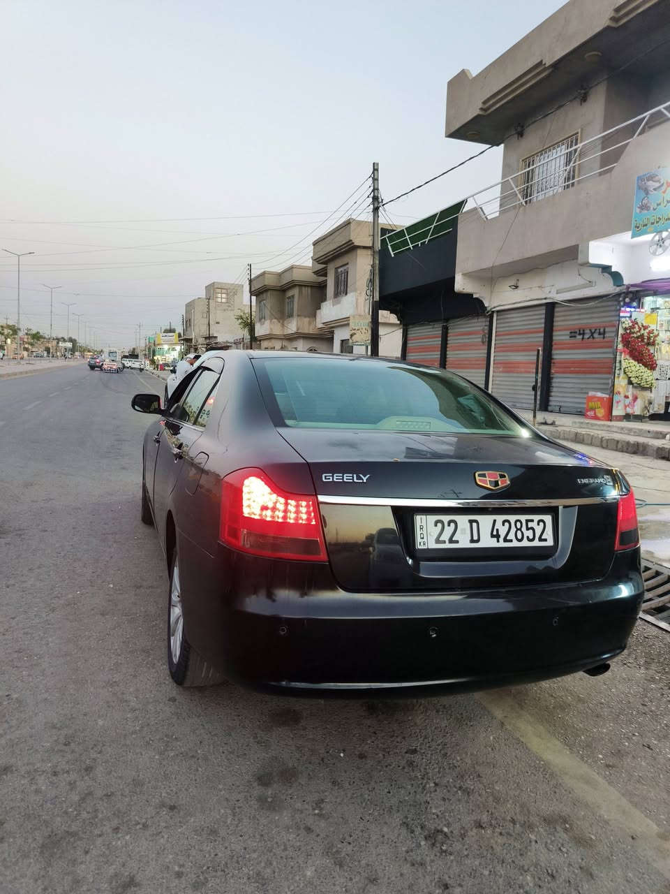 جيلي امكراند c8 الحجم الكبير
فل مواصفات حساسات امامي وخلفي وتحكم استيرن ومثبت سرعه
كير ومكينة شرط محرك كامري ٢٤٠٠ كهربائيات كلها شغاله
سنويه ٢٩ هزتها خلصت قبل اشهر
تحويل مباشر رقم اربيل انكليزي
سياره جديده لاصبغ ولاضربه يحتاجلها صدر على النص
مكاني موصل السعر ٦٣ وبيها مجال 
***********
