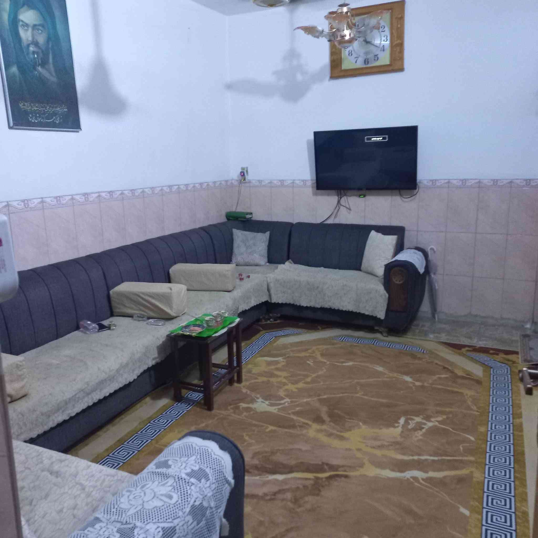 قطاع 9 • نص قطعة أمامية • غرفتين