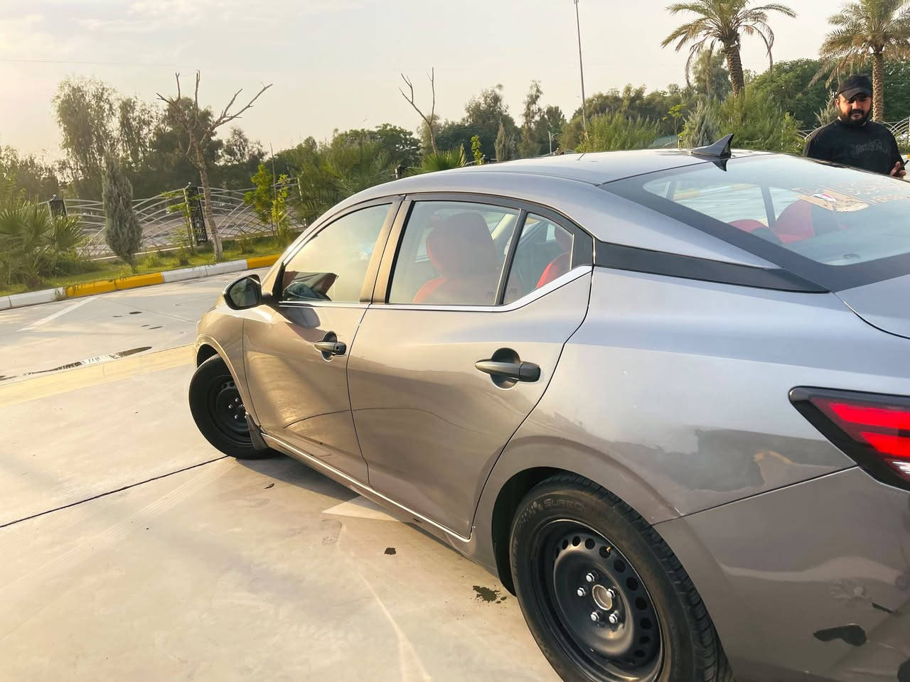 سنترا 25 شهداء قطعه وحده فقط ومحرك 2000 خير من الله شوفت عينك
130$ وبيها مجال
 
***********
