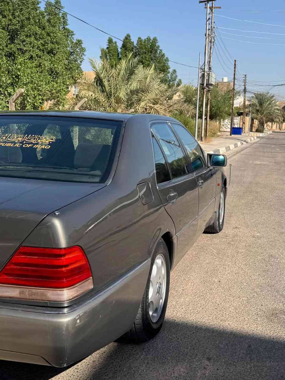 السلام عليكم 
شبح موديل ١٩٩٤ 
مع رقم مميز 
السعر ٩٥ وبي مجال 
صبغ عام 

*********** كربلاء, العراق
