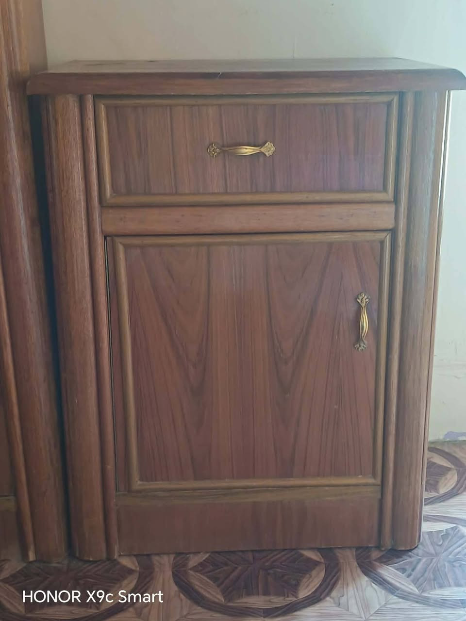 سلام وعليكم قرفة نجارة درجا والا البيع الاستفسار التصال ***********
