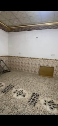 حي الخضراء • مشتمل أرضي • غرفتين