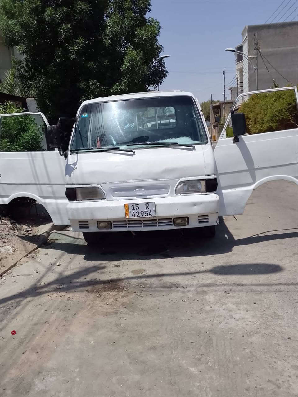 كيه بنكو 95 رقم انبار انكليزي باسمي شاصي رقم شاصي بليته مكفول بم ونوزلات جدد داينمو وبور وسلف وباتري جدد تايرات خلفيه جدد بدي حديث نضيف السعر 45 وبيه مجال *********** المكان فلوجه
