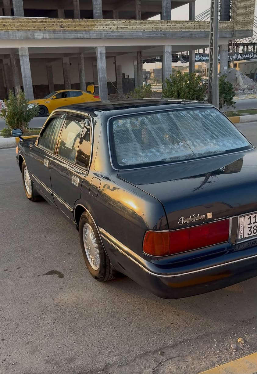 ، ، ، يالله سلام عليكم ورحمه الله وبركاته
■ نوع السياره/ كراون أرنب  
■ الموديل/1995
■ اللون/  أزرق نيلي 
تحوير أيسر البلاد غسق 
■ رقم/ بغداد دولي وراعيه جاري شرط 
■ السعر /70ورقه وبيها مجال للشراي......
■ السياره   مكفوله كفاله عامه  من طكت الجاكوك ومن الجوي و من  الضربه و والكص والنقل الجثه والخياس و شاصي مكفول من الطول لطول    والعيب الشرعي والصوليات  فقط صبغ جمالي أثر جراد  بشرط 
والتحويل والغرامات كهربائيات كله شغاله   حساسات خلفيه شاشه قلاب ياباني اصليه لايت زنون عالي ناصي  
■ دواخل حلوه جديده  ابطاين  دشبول بكارتون تنته بلكارتون ارضيه جلد بلكارتون فراش جنطه لايتات +سكنات+اشاير دعاميه +بكلايتات بعدها كارتون  تبريد ثلج ويه السويج السياره فول اكسن ثلث قطع 
واحد على واحد ما بيها ائي نقص.....
■مكينه 2500 ديلكو    بلكاتون  المكينه والكير    جديده شرط الفحص   بلكارتون    حداديه . 90بل. 💯   جديده تخم تاير جديد ويل جديد عدد خمسه  
اترايك وين ما أتريد جاهزه السياره من  ائي نقص ما بيها 
■السياره موجوده بالناصريه المركز
الاسكان الصناعي
ارقم الموبايل***********
