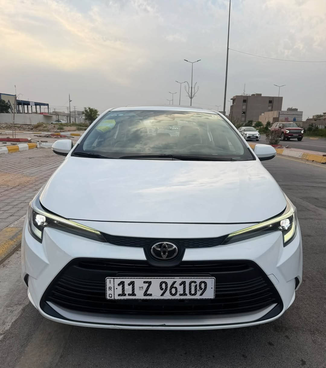 كورلا هايبرد مديل ٢٠٢٥ رقم بغداد مكفوله وجديده ماشيه ٣٤ 
بيهه إصبعين بارد والباقي كفاله عامه 
السعر ١٥٥ 
مكاني كربلاء
