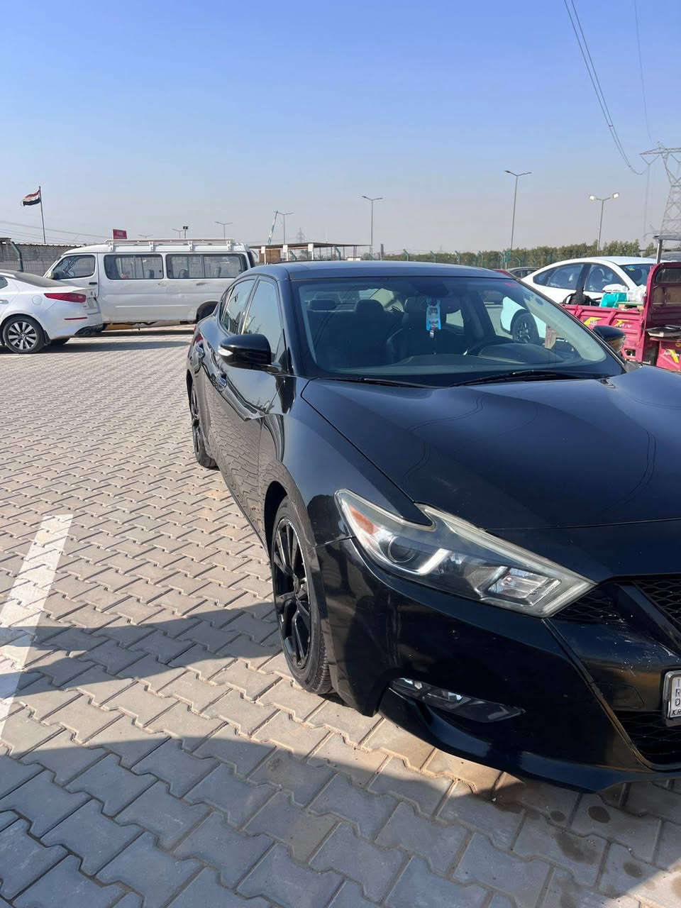 نيسان مكسيما وارد امريكي 2017 SL
محرك 3500 V6 معروفه مواصفاته
حادث خلفي فقط بدون ايرباك بجم كبس 
بانوراما 

تبريد قطعتين خير من الله 

بصمة دخول 

بصمة تشغيل 

كشنات كهرباء جلد بلادي

تدفئة كشنات  

اشارة مراية

تشغيل عن بعد 

وضعيات قيادة نورمال و سبورت 

سماعات نضام Bose 11 سماعة

رادار امامي تثبيت مسار 

كاميرا دواره بلادي

حساسات بلادي 

شاشة ابل كاربلي بلادي 

عداد المسافة 130 كيلو قابل للزيادة

سيارة كفاله محرك كير و عليها صيانه دائمية

باتري جديد /مجاول /بلكات / تايرات 

السعر 105$

***********
