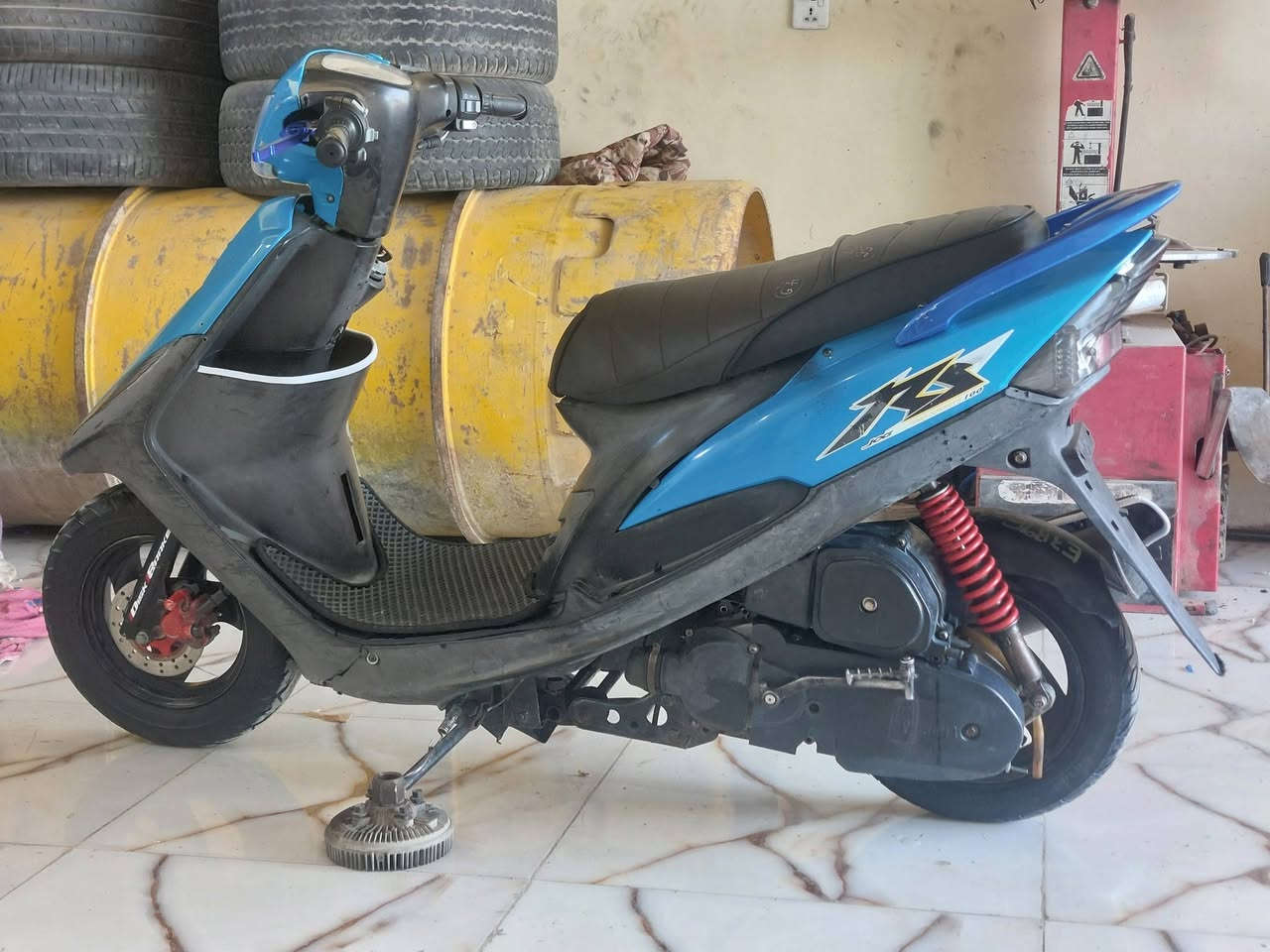 ماكس للبيع كلها بلاديه  مكينه 55 مزود كلجات رياضي مال رمبه مو تجاري ضفيره كلها بلاديه اشاير بك لايت عالي ناصي كله شغال مابيها أي نقص مكينه هاون الستفسار *********** مكاني سامراء

