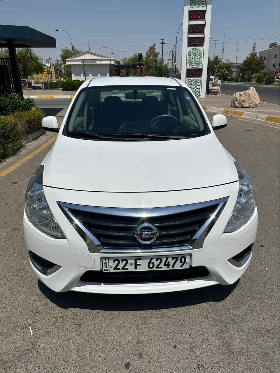 نيسان صني هندي
بدون تعديل بدون صبغ
‏موديل 2021
ماشي 85 km 
دفتر بنزين بي
سعر 109 بي مجال قليل 
رقم موبيل ***********
مكان سيارة كركوك كركوك, العراق
