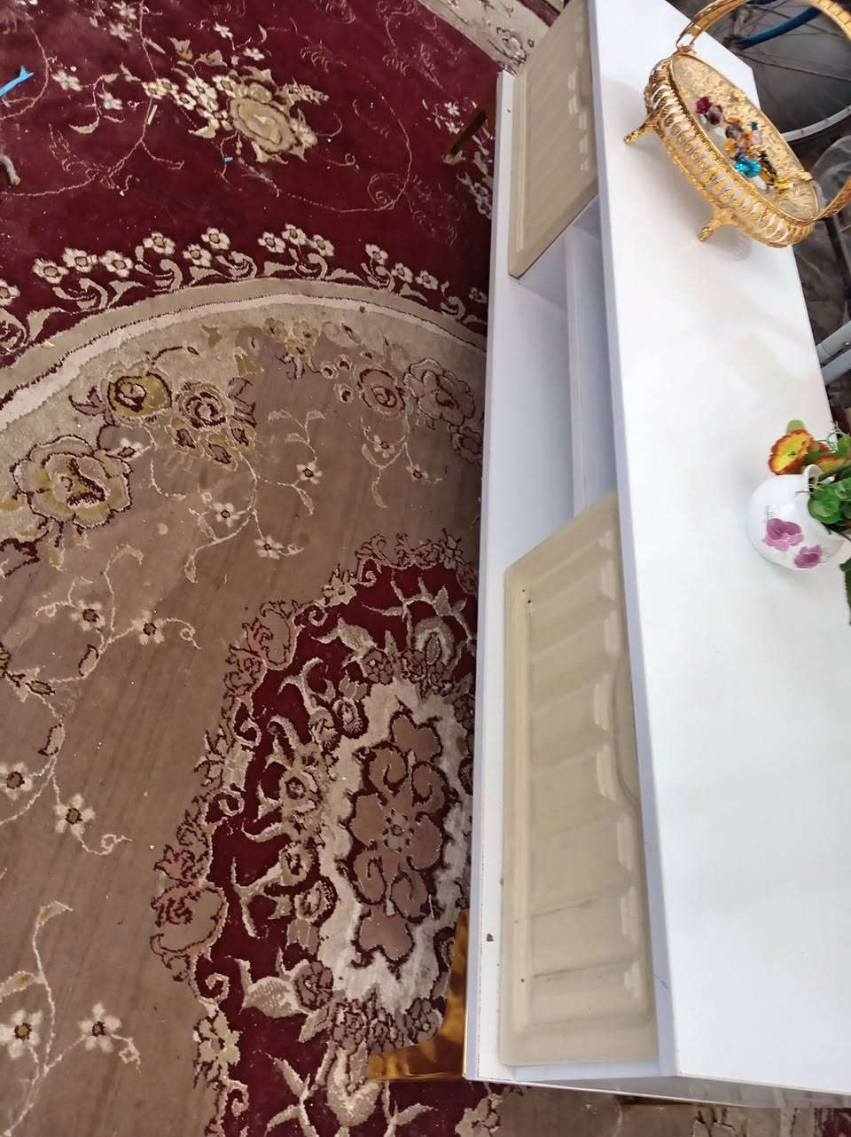 سلام عليكم ورحمة الله وبركاته ميز تركي ٦٥مع طبلات ست٢٥لبيع تصال على الرقم *********** بى مكان سبع لبور
