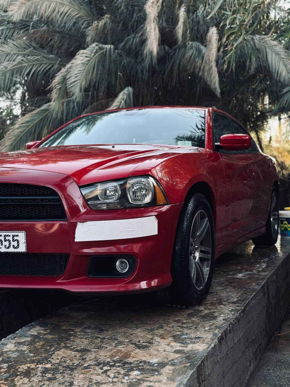جارجر 2014 بيها رشات صبغ بدون حادث بدون دواخل
فول مواصفات sxt رقم بغداد باسمي 

مكينة كاملة جديده هستوني شادها
حداديه جديده كاردن اكسل جديد 

مكاني الديوانية المركز 

140 وبيها مجال 
أتصل عل رقم ***********
