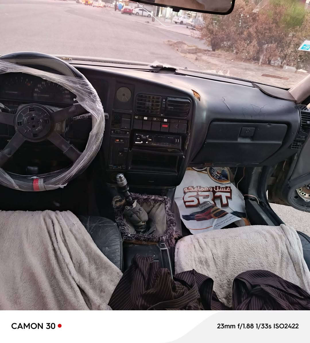اوميكا موديل 91  رقم انكليزي  دفتر بنزين بي تريد وكالة تريد تحويل السياره بي ضربه بالجنطه معمري صدر جديد  كير محرك مابي عيب 
الكوبلن مو تمام كوبلن كلها تعرف بي رخيص ب 15 الف غير هذا السياره حلوة سعر 23 ورقه جماعت القسط اعتذر منكم لاقسط ولا مده عنوان كركوك هذا رقمي *********** بي واتساب
