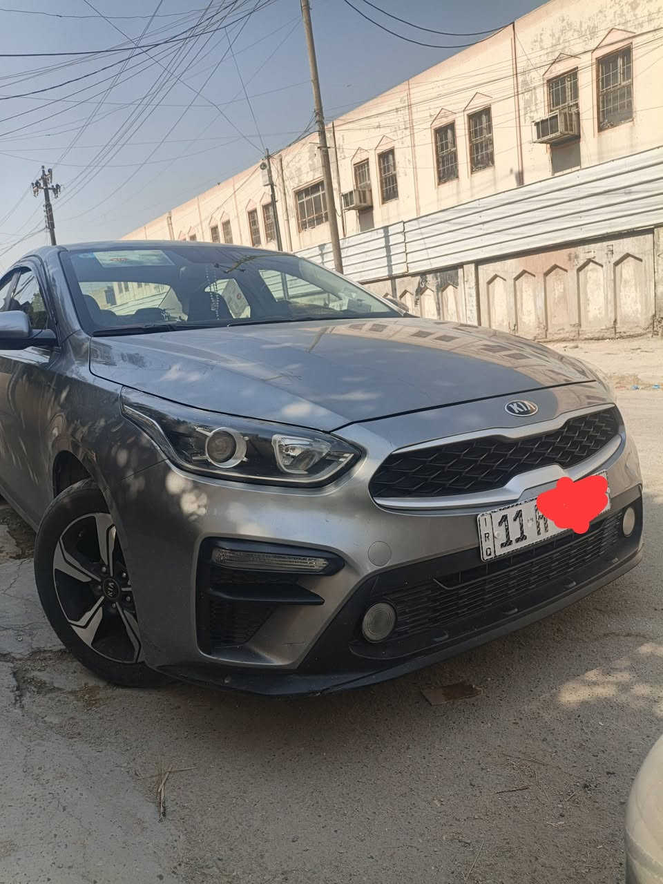 السلام عليكم سيراتو خليجي 19 ماشيه 86 كير محرك مكفول محرك1600 تبريد ثلج باقي التفاصيل بالسونار بيع او مراواس بسيراتو اقل موديل السعر 138 العنوان البياع رقم الهاتف ***********
