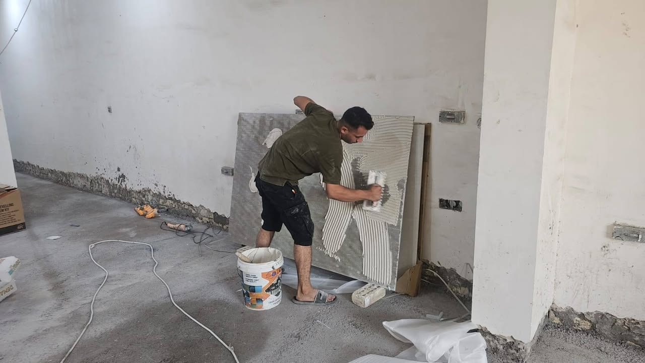 خلفة سيراميك بورسلين مرمر شغل ماده خبط جدران ارضيه درجه اولى تسليم هندسي ***********
