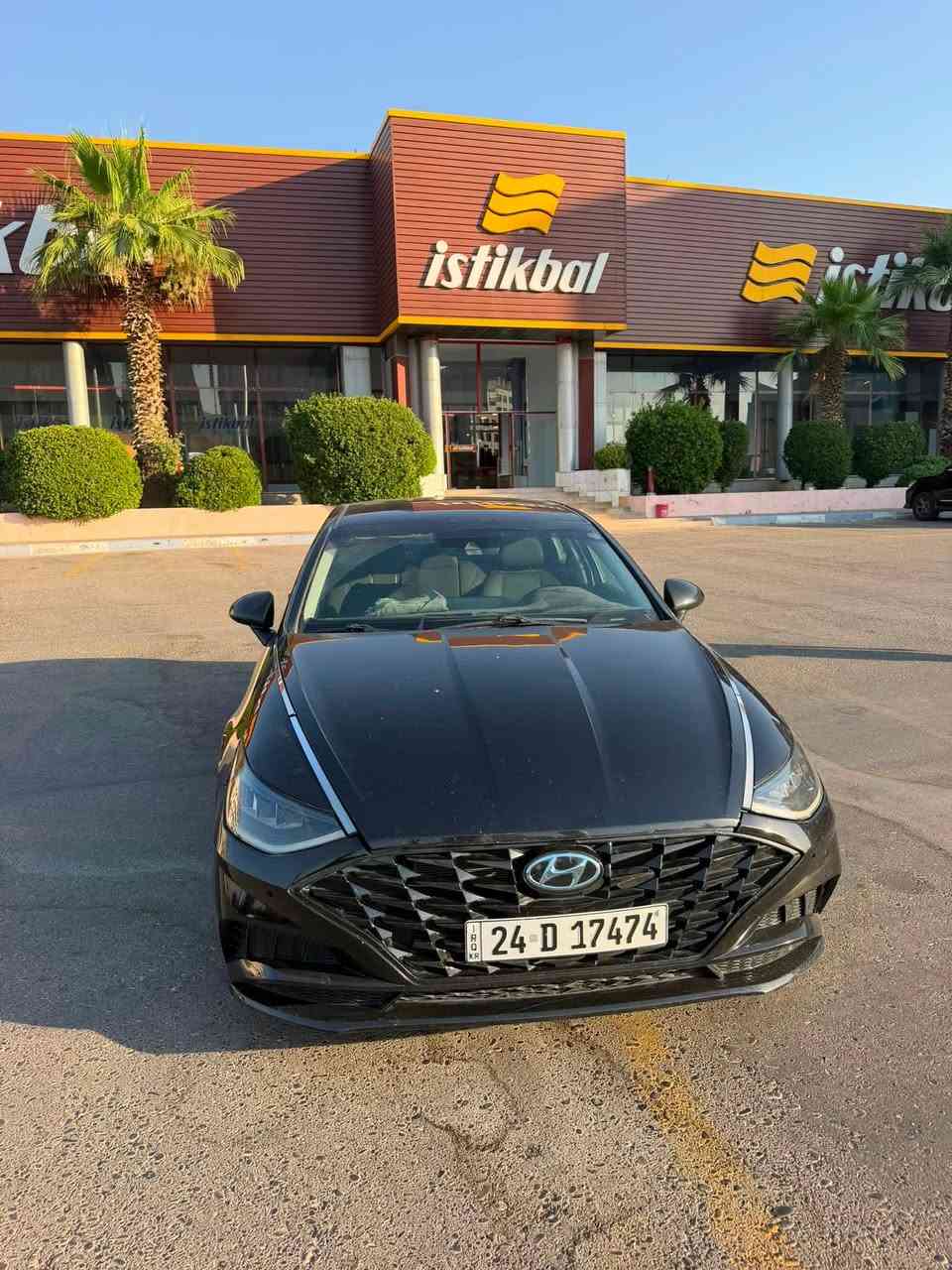 سوناتا للبيع
سوناتا وارد أمريكي م20 
ماشيه 120mil 
بيه قطعتين صور حادث ضمن منشور بيه بارد قيلي هلال جاملغ 
محرك حجم 2500 تنفس طبيعي بلاد 
السعر ١٣٣ $ وبيه مجال 
الاتصال /***********
