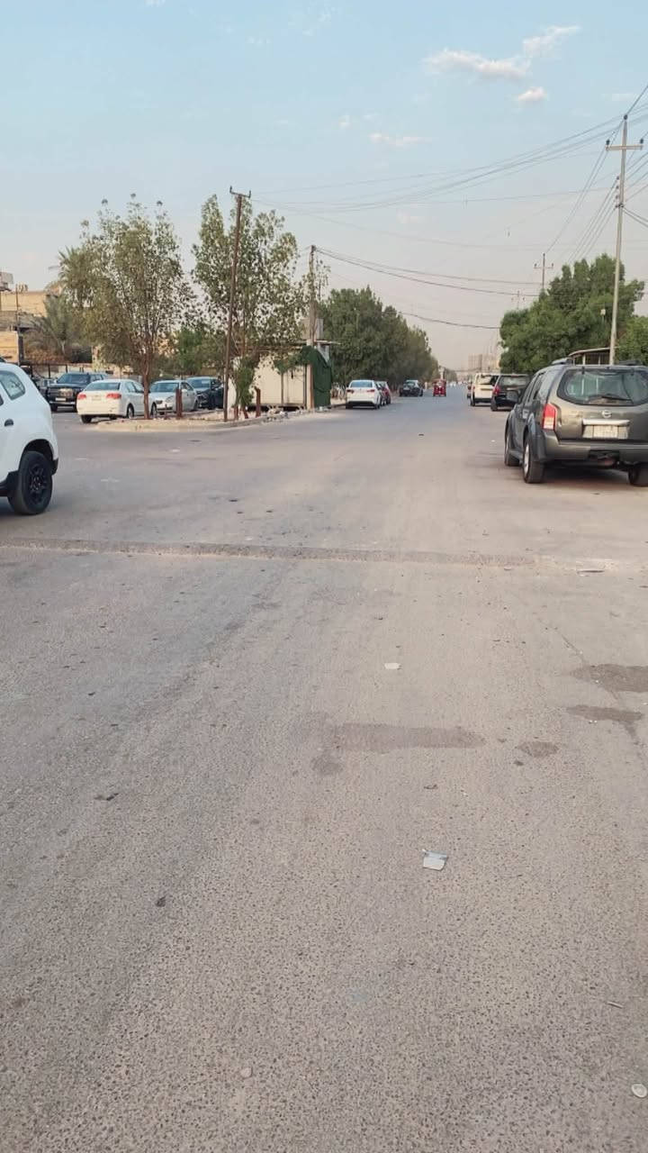 ٢٠٠م • واجهة ١٠×٢٠ • شارع ٦٠