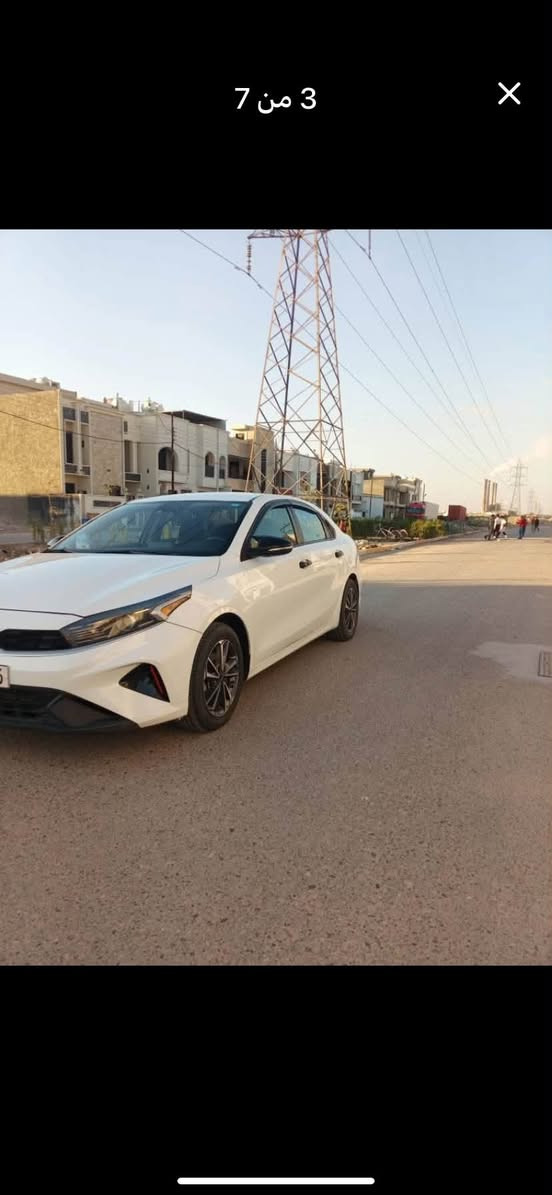 فورتي 23 مصبوغه عام بيه بس عرقجين بدون كص بدون دواخل بدون شواصي بغداد بسمي سياره حلوه مابيه أي نقص السعر 117 ترهم مراوس الاتصال ***********

نص مكتوب في الصور:
- 1 من 7
- 2 من 7
- 3 من 7
- 4 من 7