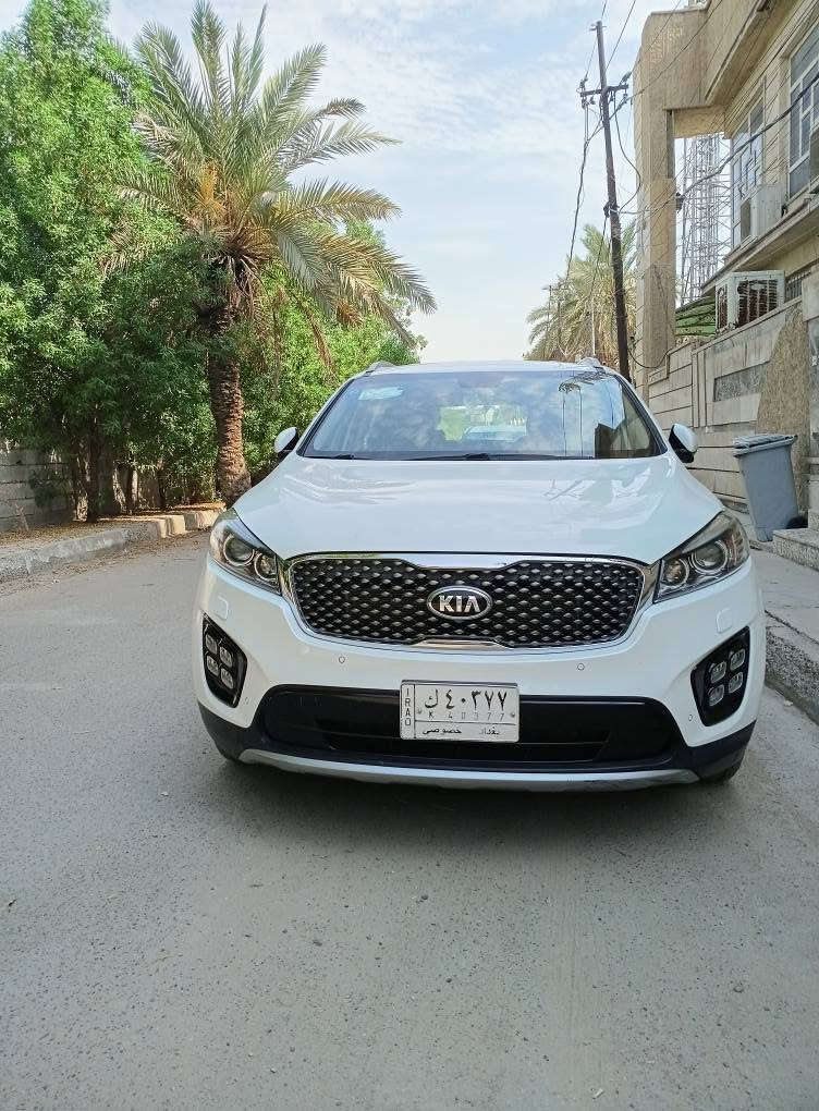 Kia Sorento 2018 
كيا سورنتو 2018 خليجي
 ، محرك V6 
 ماشية ٦٠ الف 
رقم بغداد بأسمي
ما بيها اي نقص ، مكفولة من الصبغ  و البارد والكير والمحرك
نظيفة جداً داخل و خارج على وضع الشركة 
سعر السيارة: 22000$ الف 
( 2 دفاتر و 20 ورقه) و بي مجال
للأستفسار والاتصال  *********** بغداد, العراق

