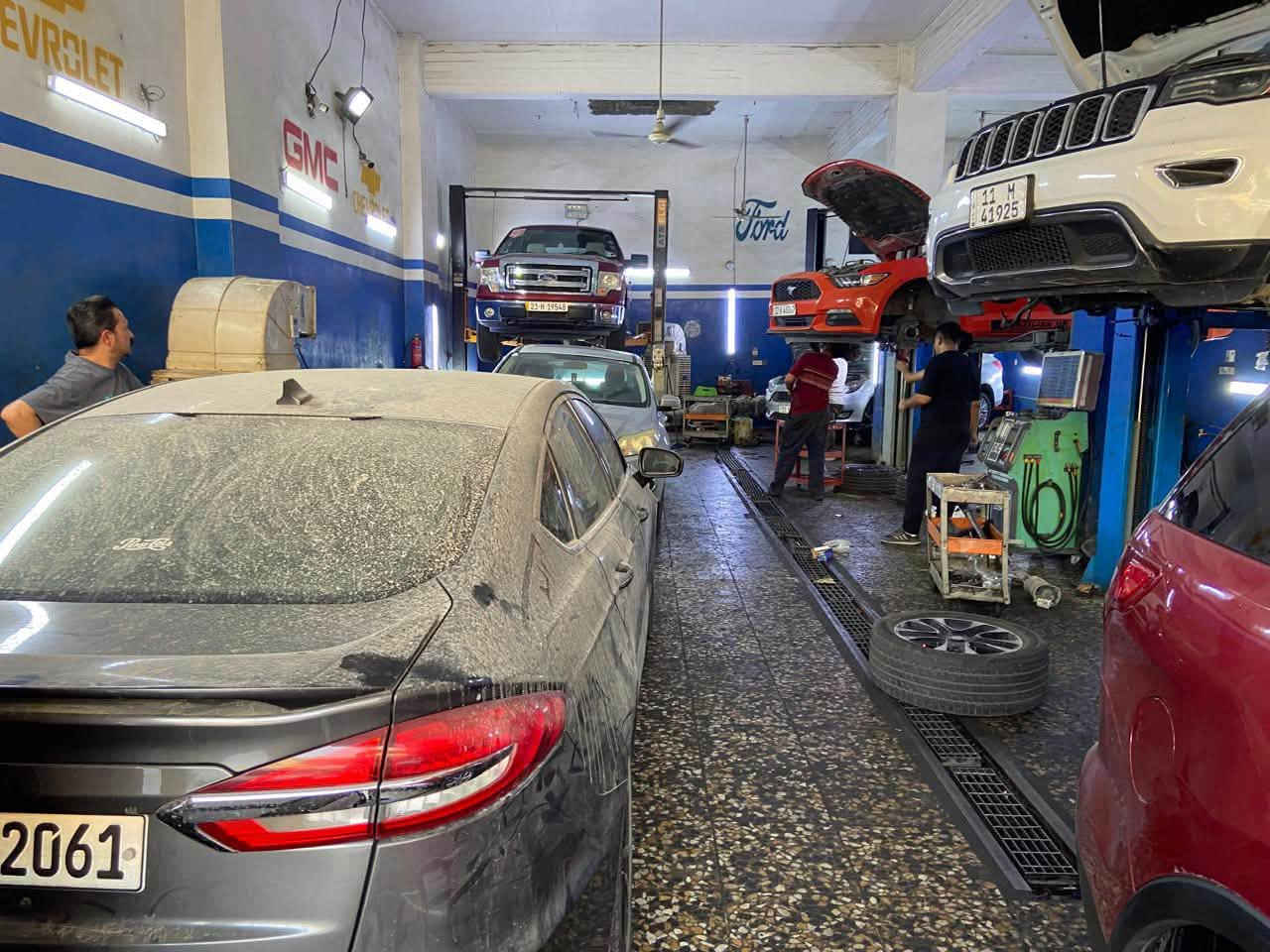 تحيه طيبه … شكر خاص لكل من شرفنا الورشه اليوم … شكر خاص لكل من تواصل ويانه عن طريق الوصول للمحل او الاستفاده من خدمه التوصيل ..
✅ملتزمون بتقديم افضل الخدمات …
✅ملتزمون بالصيانه المجانيه خلال شهر كامل مواد وعمل 
✅ملتزمون بخدمه التوصيل لتلبيه طلبات الزبائن 
✅الحاج عباس فورد سنتر الحاج عباس وأولاده
✅ يتوفر لدينا 👉👉👉👉
♦️جميع قطع غيار سيارات الفورد 
♦️بلكات 👉نوزلات👉دسكات 👉فيول بمب👉زيوت اصليه 👉فلاتر 👉راديترات ماء👉راديتر تبريد👉براد دهن محرك 👉براد زيت كير 👉طاحونه 👉 ادوات محرك👉 حساس ضغط الهواء 👉 دبه ماء 👉حساس اوكسجين👉قاعده ولف حماوه 👉وغيرها 
❤️كما يتوفر ايضا مركز تبديل لهذه القطع 
♦️فتح صدر جميع سيارات الفورد مع الشد والضمان
♦️تبديل دسكات امام وخلف وتصفير فلنجات 
♦️تبديل زيوت المحرك والگير الاصلي المتوركرافت
♦️تبديل فلاتر المحرك والهواء والتبريد الاصلي 
♦️تبديل بلكات الموتوركرافت الاصلي 
♦️تبديل وانربمب لمختلف احجام المحرك
♦️تبديل او تنظيف النوزلات والچويتر مع البرمجه
♦️برمجه حساسات الاطار من شركه لانج العالميه
♦️للحجز والاستفسار 
♦️ مركز  صيانة وقطع الغيار 
الحاج عباس واولاده 
الاول في عالم الفورد 
خبره ٦٠ عاما في قطع الغيار 
🛻🚘🚕🔧
العنوان 👉👉👉👉
بغداد ساحه الطيران 
مدخل الشيخ عمر 
١٠٠ متر ع اليمين
للحجز والاستفسار 
***********
***********
***********
متوفر خدمه توصيل 
 🚚 بغداد ٥ الاف + محافظات 

موقع المحل ع شبكه ويز

استخدم Waze للقيادة إلى الحاج عباس حميد واولاده, بغداد, بغداد محافظة: https://waze.com/ul/hsvztdeum6
