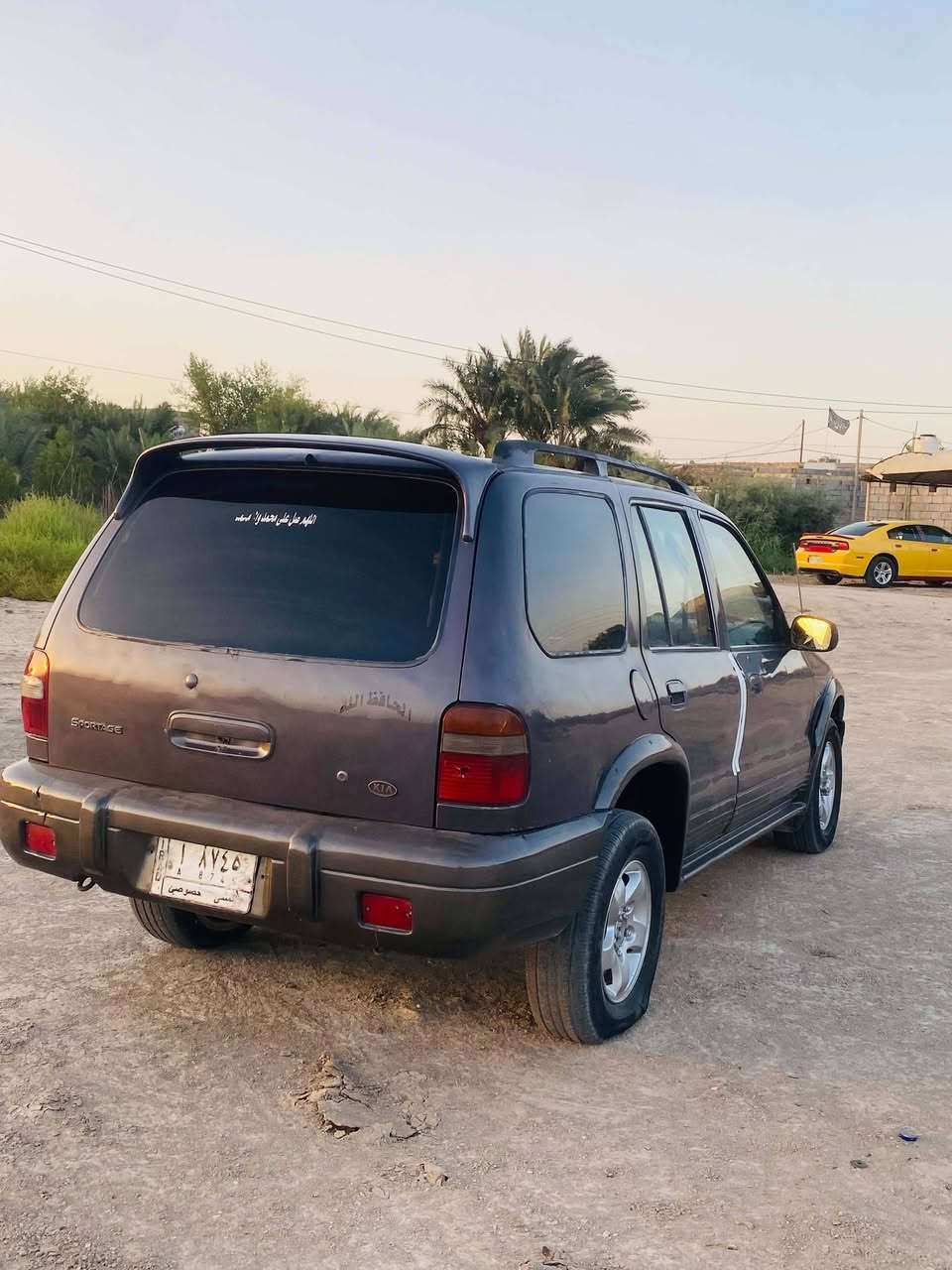 سلام عليكم
للبيع كيا سبورتج موديل 2000 سياره جاهزه مكينه وكير وحداديه تخم تاير  رقم مثنى تحويل ثاني يوم سياره مكفول من ضربه القويه سعر 32وبيه مجال قليل ***********
