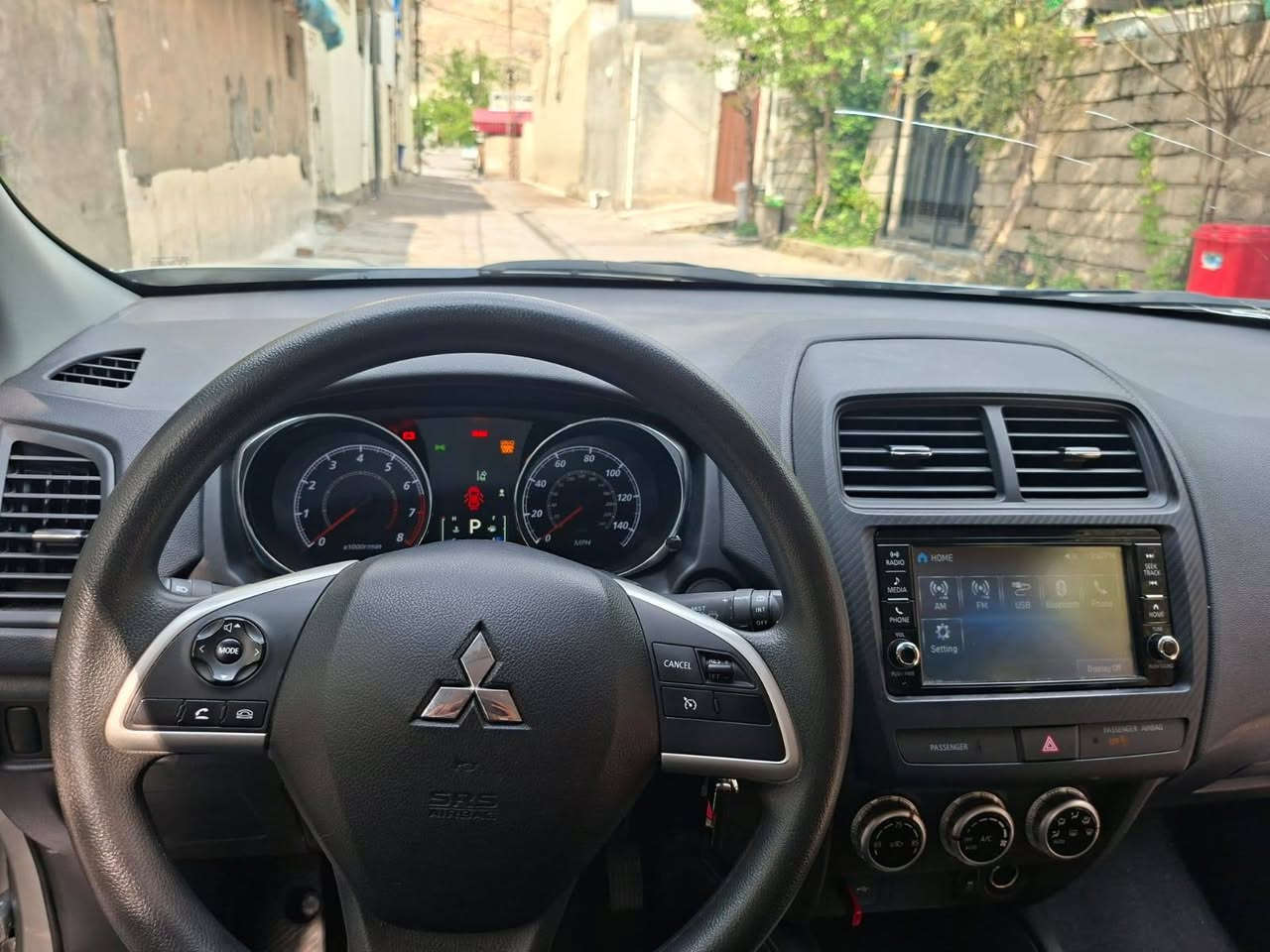 ميتسوبيشي اوتلاندر سبورت موديل 2024
المواصفات:امریکي ، رقم جديد اربيل 

* محرك  (4 سلندر)

* دفع رباعي AWD    دبل اکسل

* ويل كب كروم 18 انچ لون سلفر

* لايتات LED امامية

* كشافات لايت LED

* حساسات مطر

* شاشة وسط  Android Aut

* كامرة خلفية

* رادار امامي 

* تحذير مغادرة المسار

* تحكم اوتوماتيكي بالضوء العالي

* نظام ثبات الكتروني

السعر: 152 بها مجال

للاستفسار واتساب ***********

عنوان اربیل /شقلاوە
