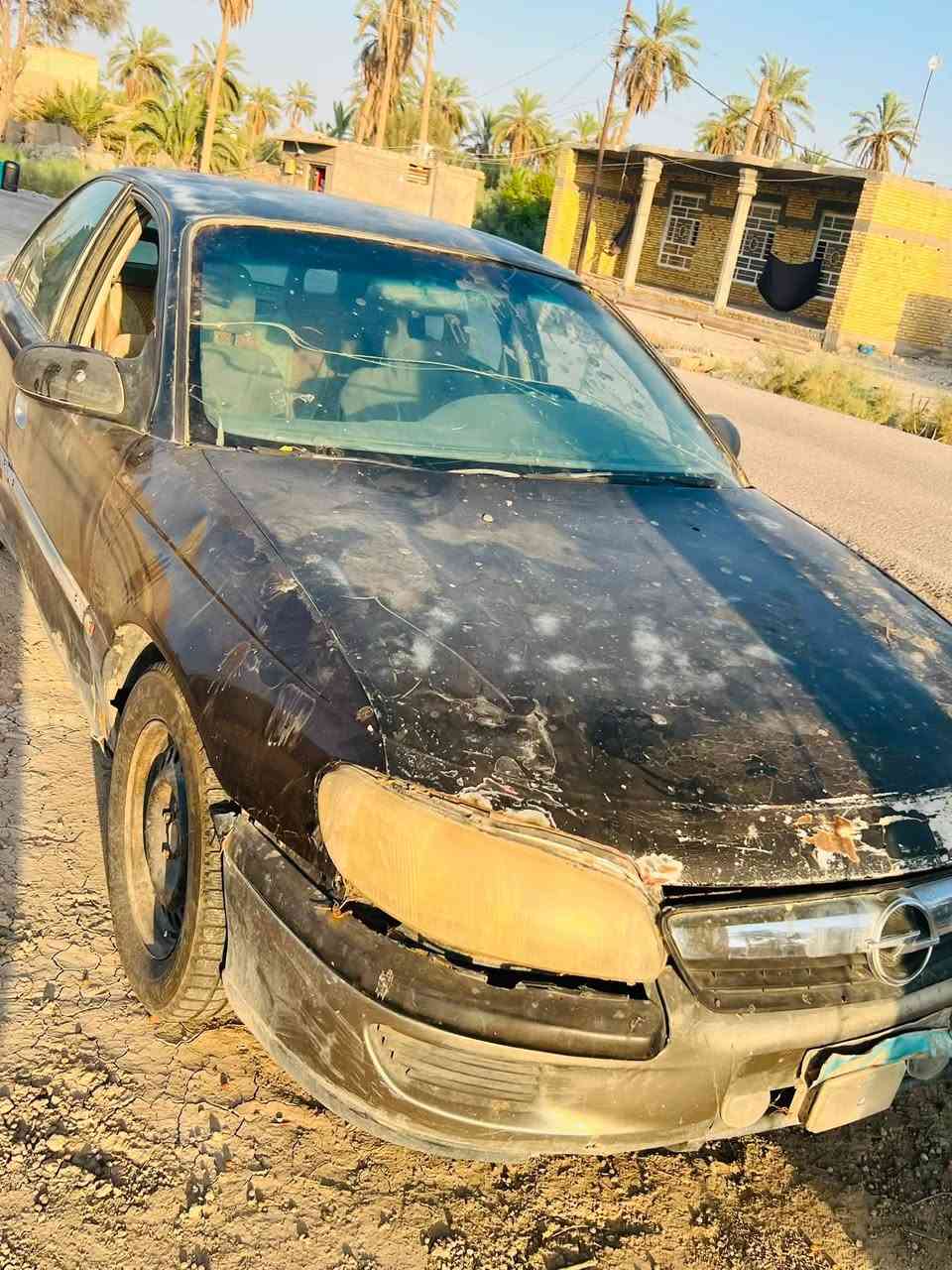 سلام عليكم سياره اوبل بزون لبيع رقمه انبار اسود بيه وكاله وبيه سنويه بس صاحبه ماموجود ابيع كوم حديد محرك مابيه شي ونجي والكير بس ياخر ع بك ومرات يشتغل مابيه شي .مكاني (سوق الشيوخ حجام  العتيبيه ) السعر (10 اوراق وبيه مجال ).التصال ع الرقم *********** مكلف بنشر
