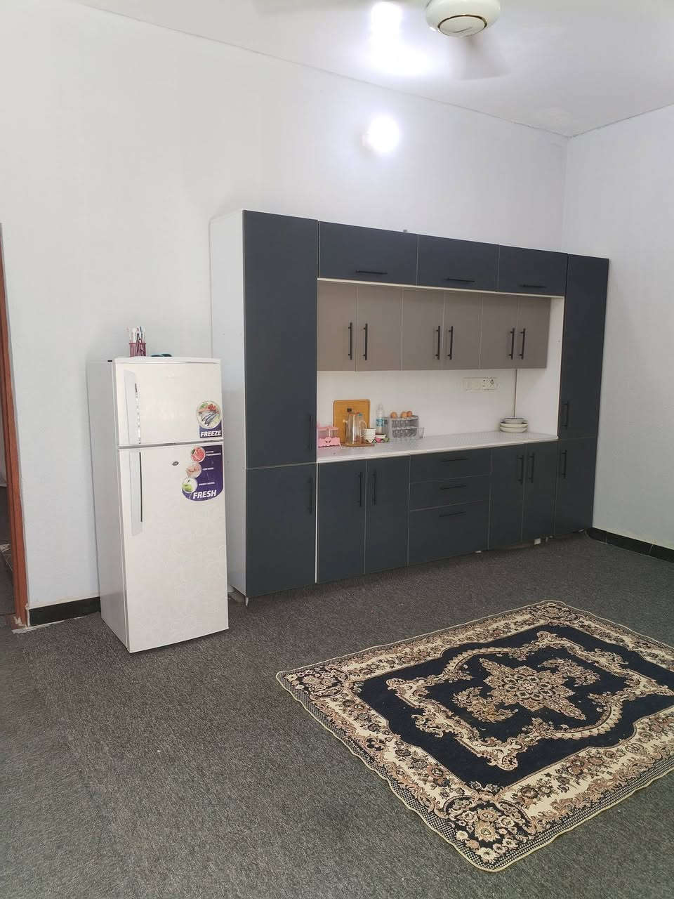 بيت مساحة 200 بناء 2026  بلوك اعكادة  رباط كونكريت شغل درجه اولى بين الشطرة والغراف  على الشارع العام  السعر 50 وبي مجال يباع مع الاثاث  رقم الهاتف 
*********** بي وات ساب
