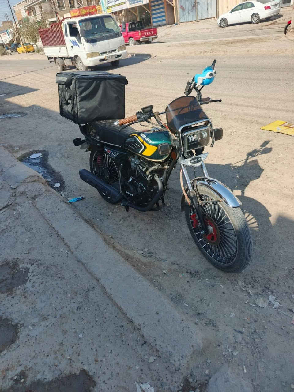 السلام عليكم دراجه موديل 26 سعر السعر 900,000 وبيها مجال رقم الهاتف ***********
