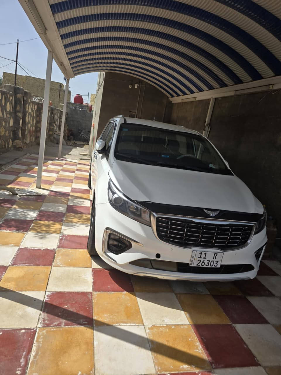 السلام عليكم
كيا سيدون للبيع
موديل 2018
سياره گير محرك حداديه فول
مكينه300'3   6
مواصفات تخم بردات 
بوب سلايت كهرباء
رقم بغداد دولي بأسمي
للاستفسار تواصل
رقم ***********
