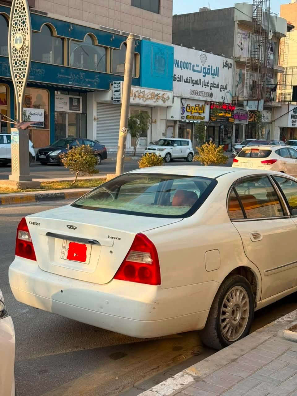 شيري استرا 2012 السياره جاهزه من كلشي
عدى ملاحظه بسيطه التبريد شغال ناقص فقط غاز 
السياره كفاله محرك وكير جديدات مال كامري ابو الجف

السنويه ماساقطه 
هزه جديده 
السياره باسمي تحويل مباشر 
السياره رقم بابل … مكانها بابل ايضاً
ملاحظه السياره مصبوغه حذام جماليه بدون حادث

السعر ٣٠ ورقه وبيها مجال للشراي السياره ماناقصها شي اشغل وتتوكل واخو البلاش سعرها

***********
